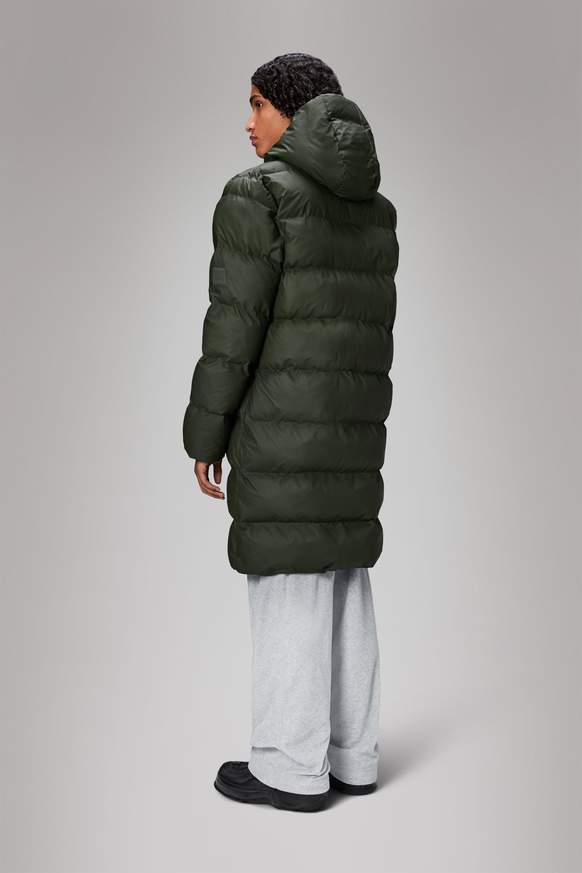 Alta Longer Puffer Jacket - Women's Winter Coat, Waterproof Down Jacket with Hood, Warm Quilted Outerwear for Cold Weather - Perfect for Skiing, Snowboarding & Outdoor Activities