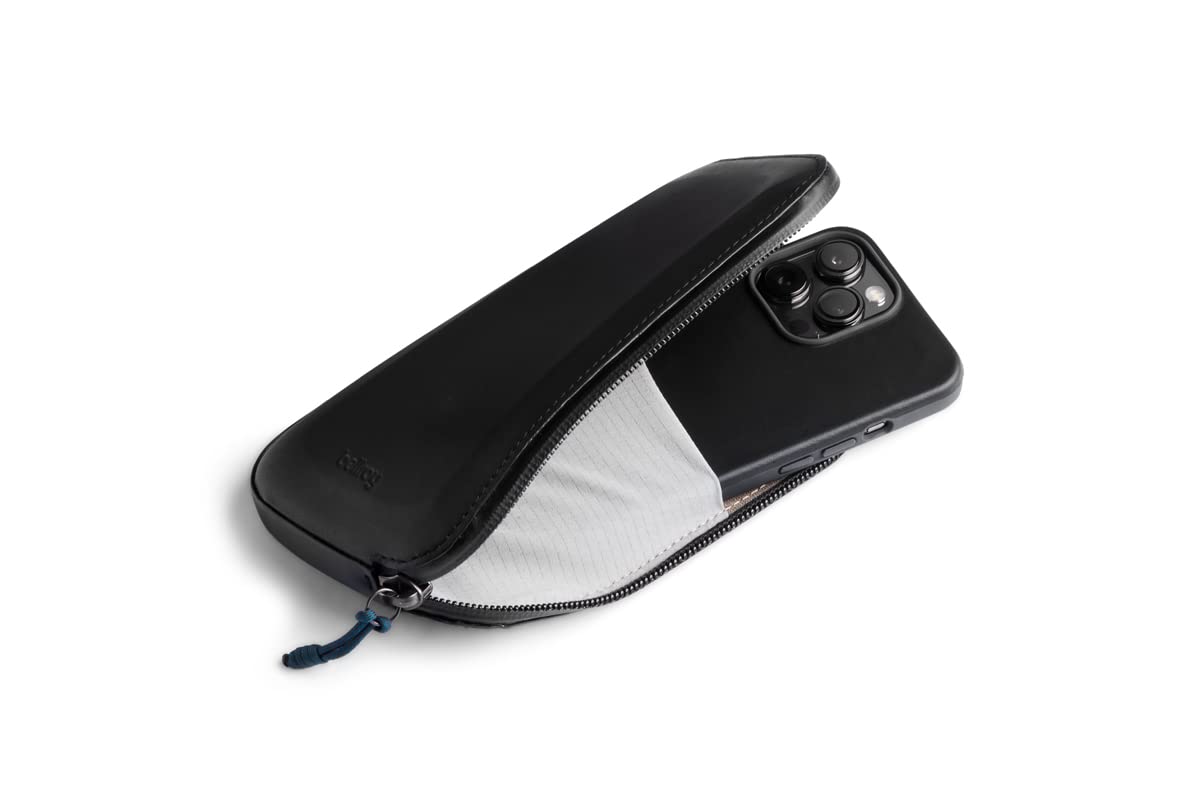 Bellroy Venture Phone Pocket Plus - Waterproof & Slim Phone Pouch for iPhone 15/14/13, Samsung Galaxy S23/S22 - Compact & Secure Travel Accessory for Hiking, Running, and Everyday Carry (Ink)