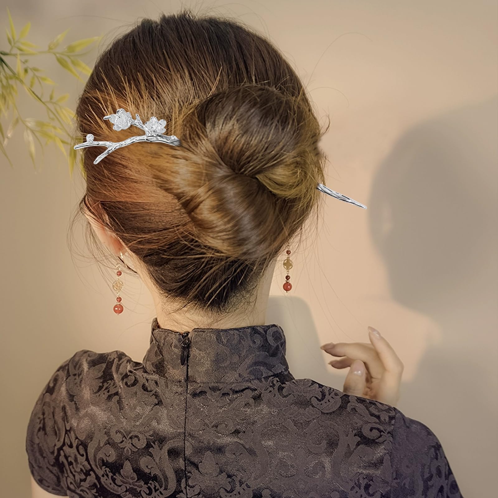 8Pcs Retro Crystal Pearl Silver Hair Sticks with Pendants - Chinese Hanfu Hair Forks, Cloud Star Lotus Hairpins for Women, Bun Updo Holders - Perfect for Weddings, Cosplay & Traditional Asian Hairstyles
