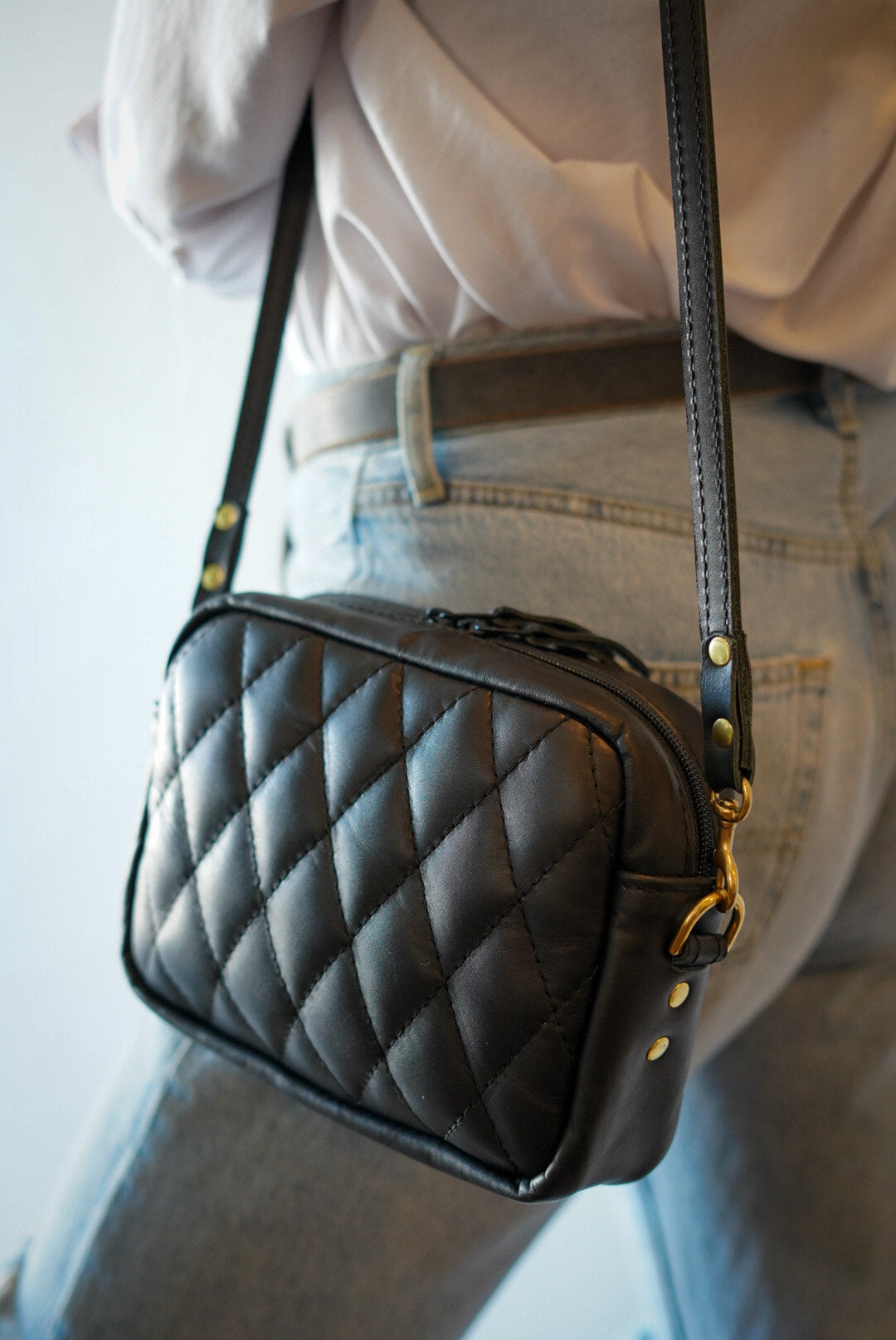 Stylish Rectangle Crossbody Bag with Diamond Stitch Pattern - Perfect for Everyday Use, Work & Travel | Black Fashion Shoulder Purse
