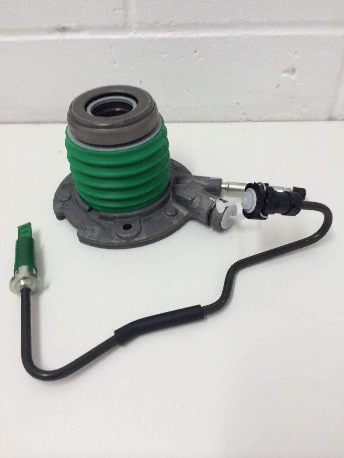 Genuine Holden Concentric Slave Cylinder for VE VF Commodore V8 (2012-2017) - Perfect for Transmission Repair & Performance Upgrades