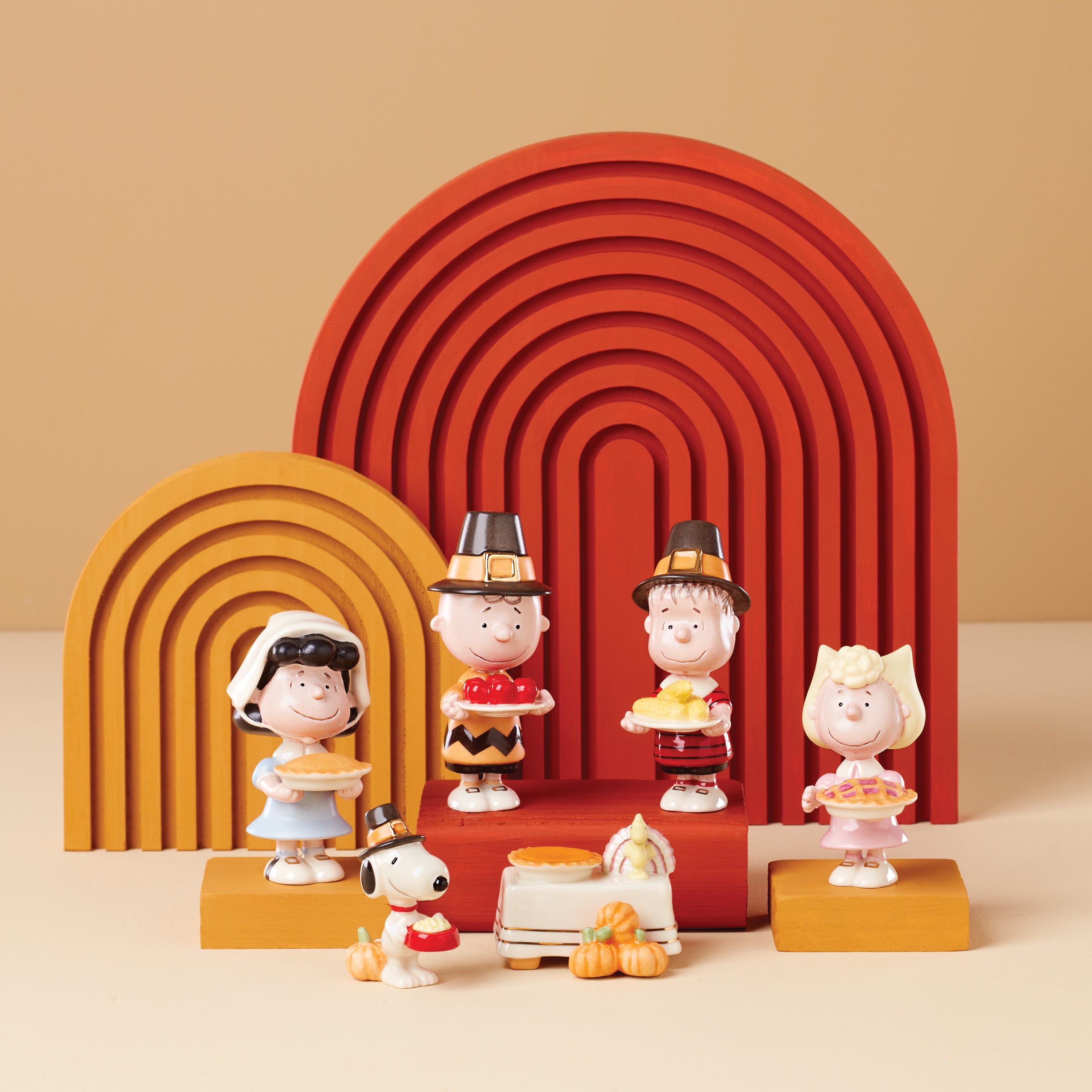 Peanuts Thanksgiving Figurine Set - 6 Piece Holiday Decor Collection for Tabletop, Mantel, and Seasonal Home Decor