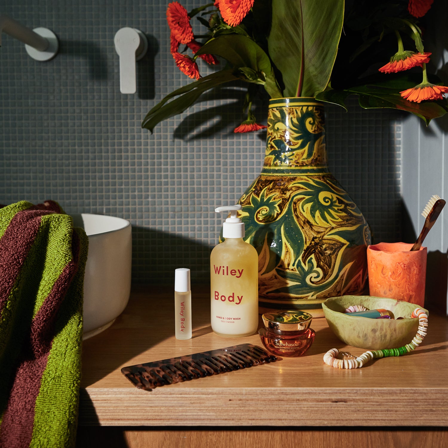 Natural Hand & Body Wash for Sensitive Skin - Moisturizing & Gentle Cleansing - Perfect for Daily Use at Home, Gym, or Travel