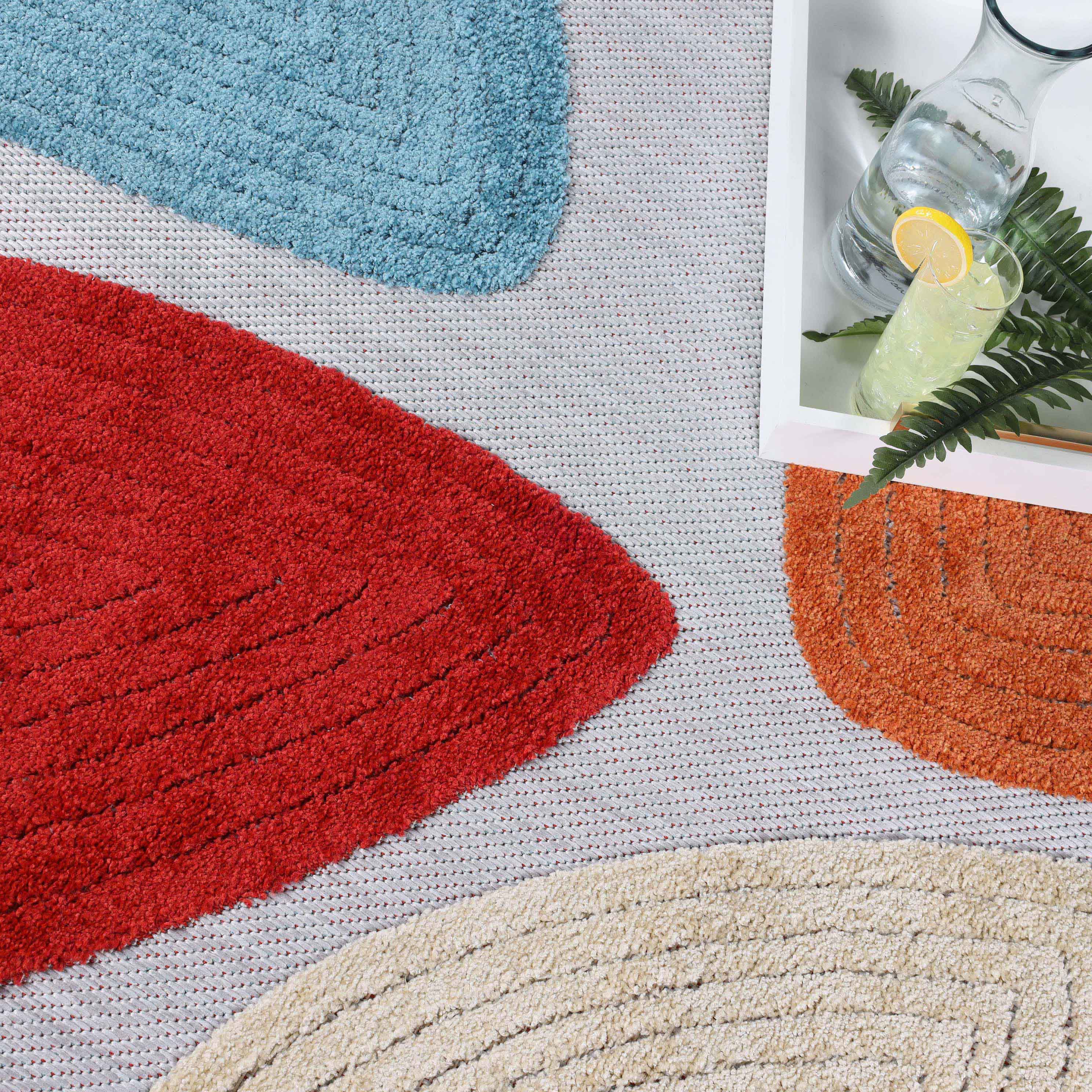 Modern Geometric Indoor Outdoor Area Rug - Non-Slip Tulip Design for Living Room, Bedroom, Patio & Deck - Waterproof & Durable Home Decor