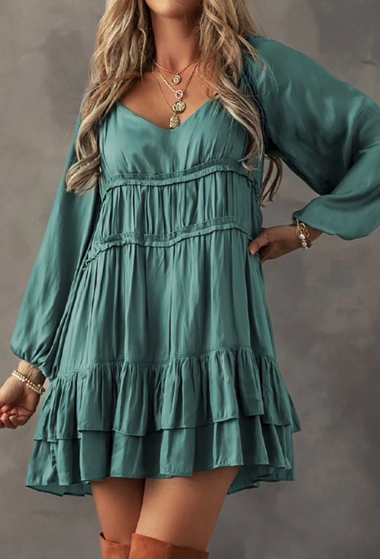 Elegant Mint Green Satin Tiered Puff Sleeve Party Dress for Women - Perfect for Weddings, Cocktail Parties & Special Occasions