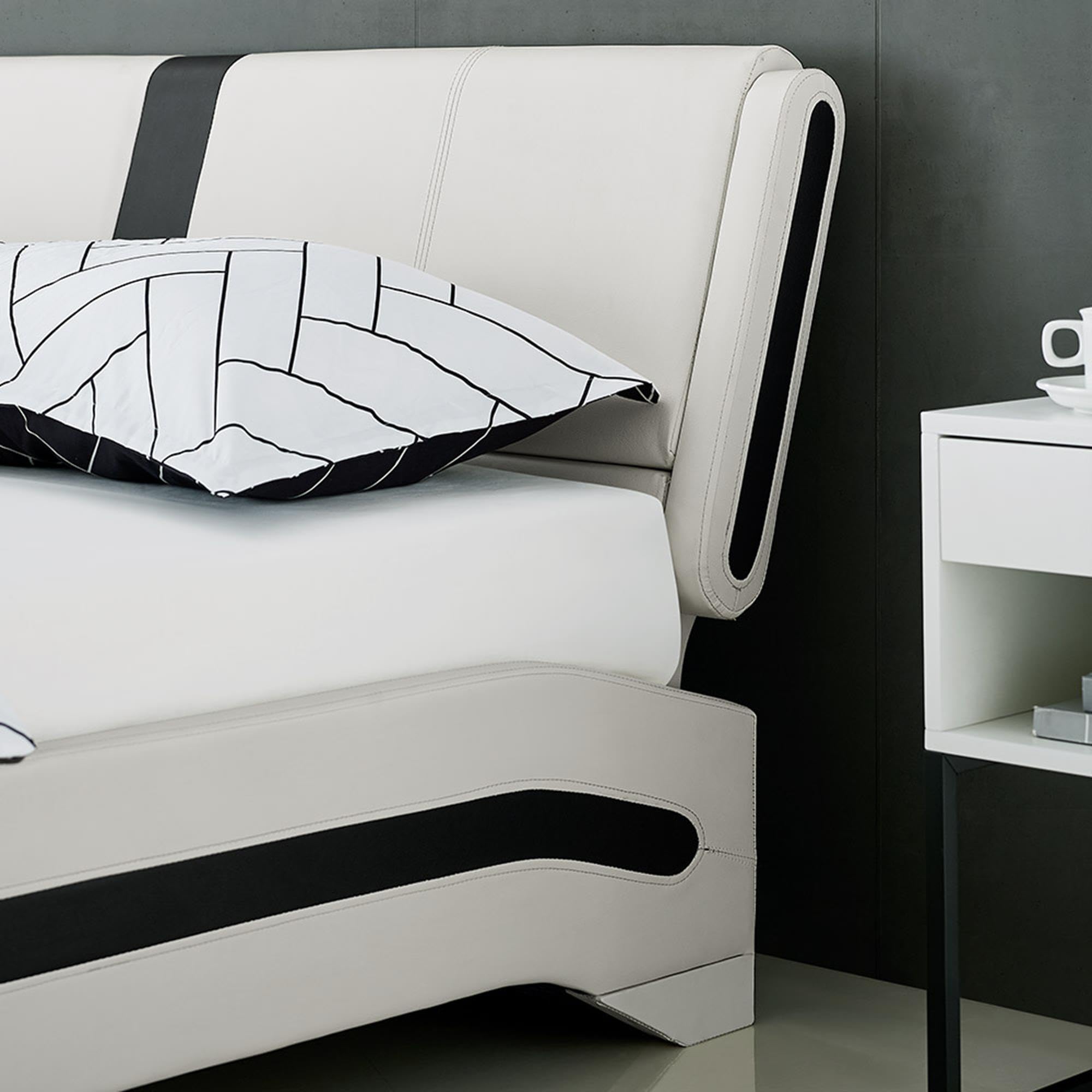 Camden Isle Carlton King Size Platform Bed with 2 Nightstands in White - Modern Bedroom Furniture Set for Master Bedroom & Guest Room