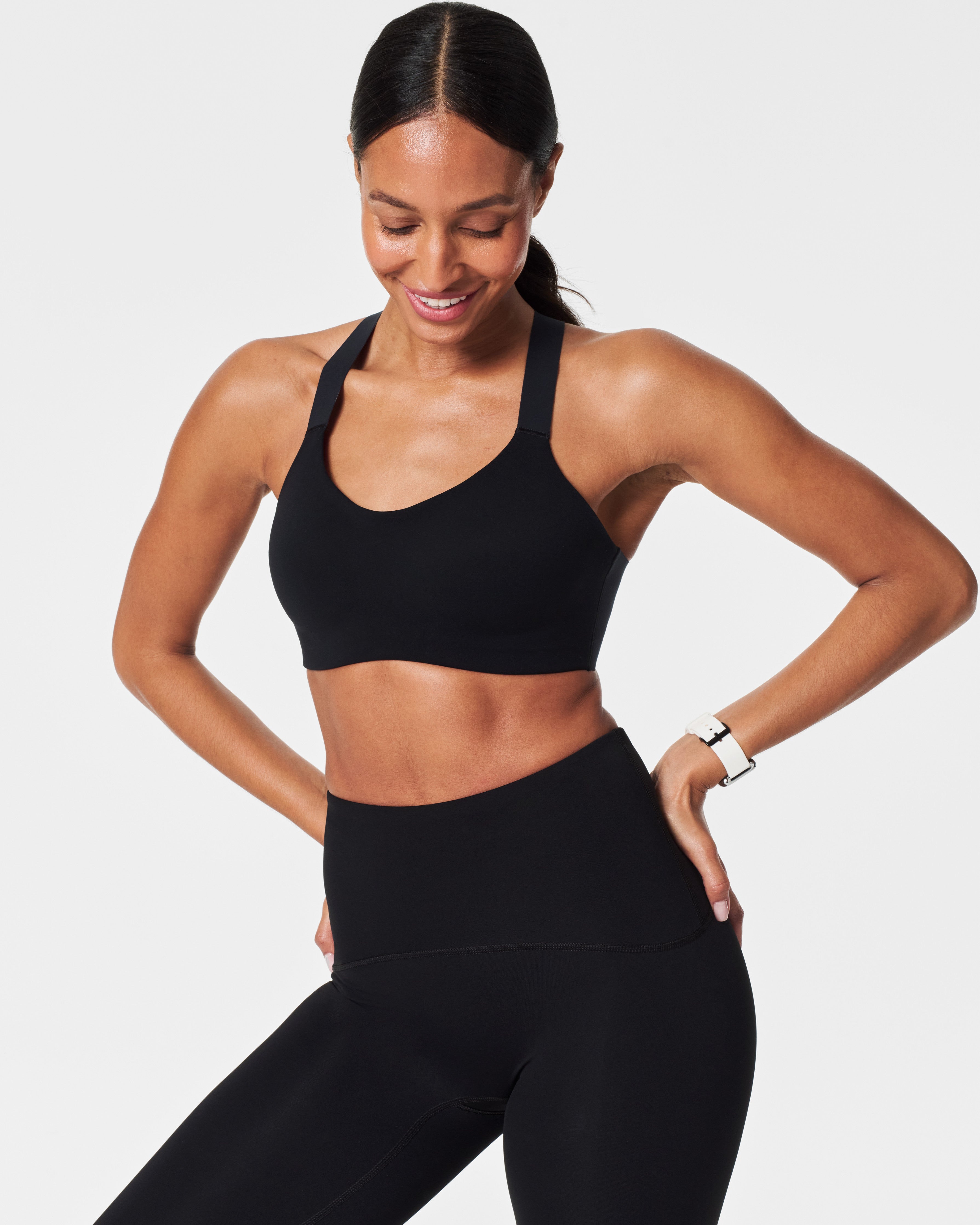 SPANX® FlexFeel Medium Impact Sports Bra - Comfortable Workout Bra for Running, Yoga & Gym - Supportive & Breathable Activewear for Women