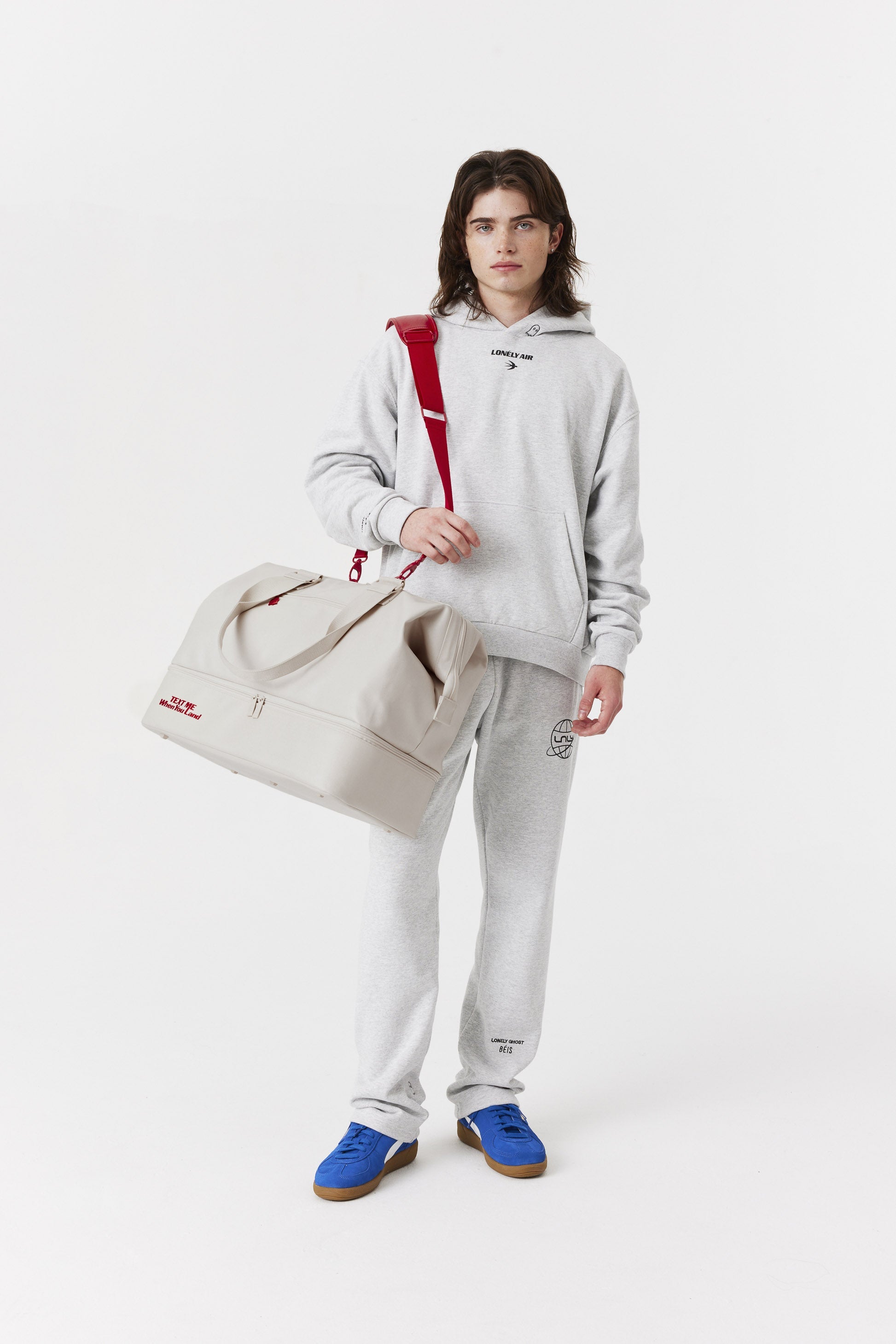The Weekender Duffle Bag in Ghost White - Perfect for Travel, Gym & Weekend Getaways | Stylish & Durable Carry-On Luggage