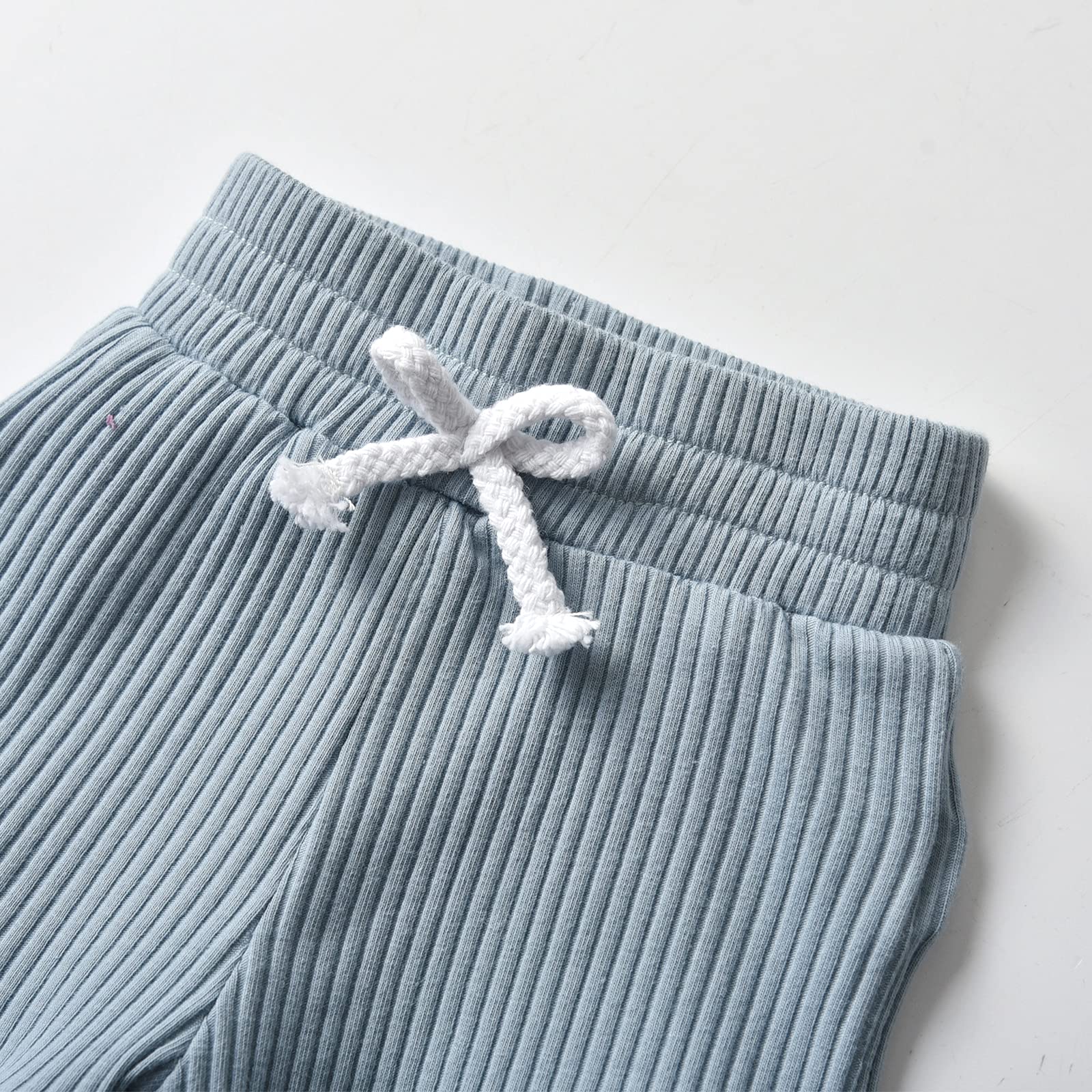 Derouetkia Summer Newborn Baby Clothes Set - Soft Ribbed Romper & Shorts Outfit for Boys & Girls | Perfect for Playtime, Family Outings & Photo Shoots