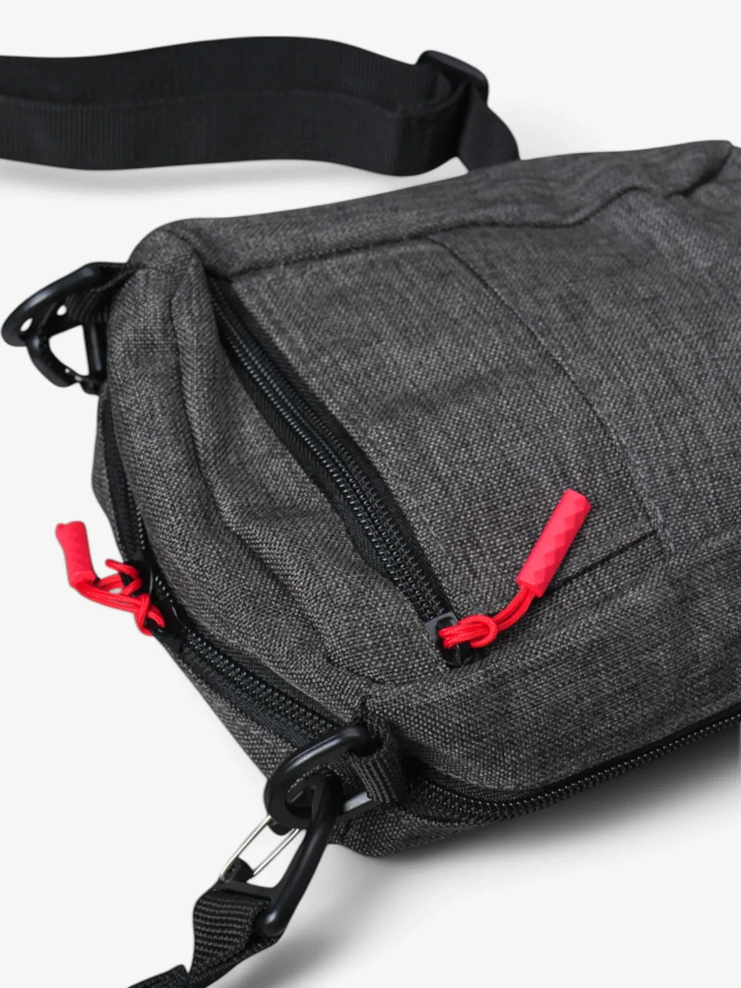 Spirit Cross E1000 Backpack - Stylish & Durable Dark Gray Hiking Bag for Outdoor Adventures & Travel