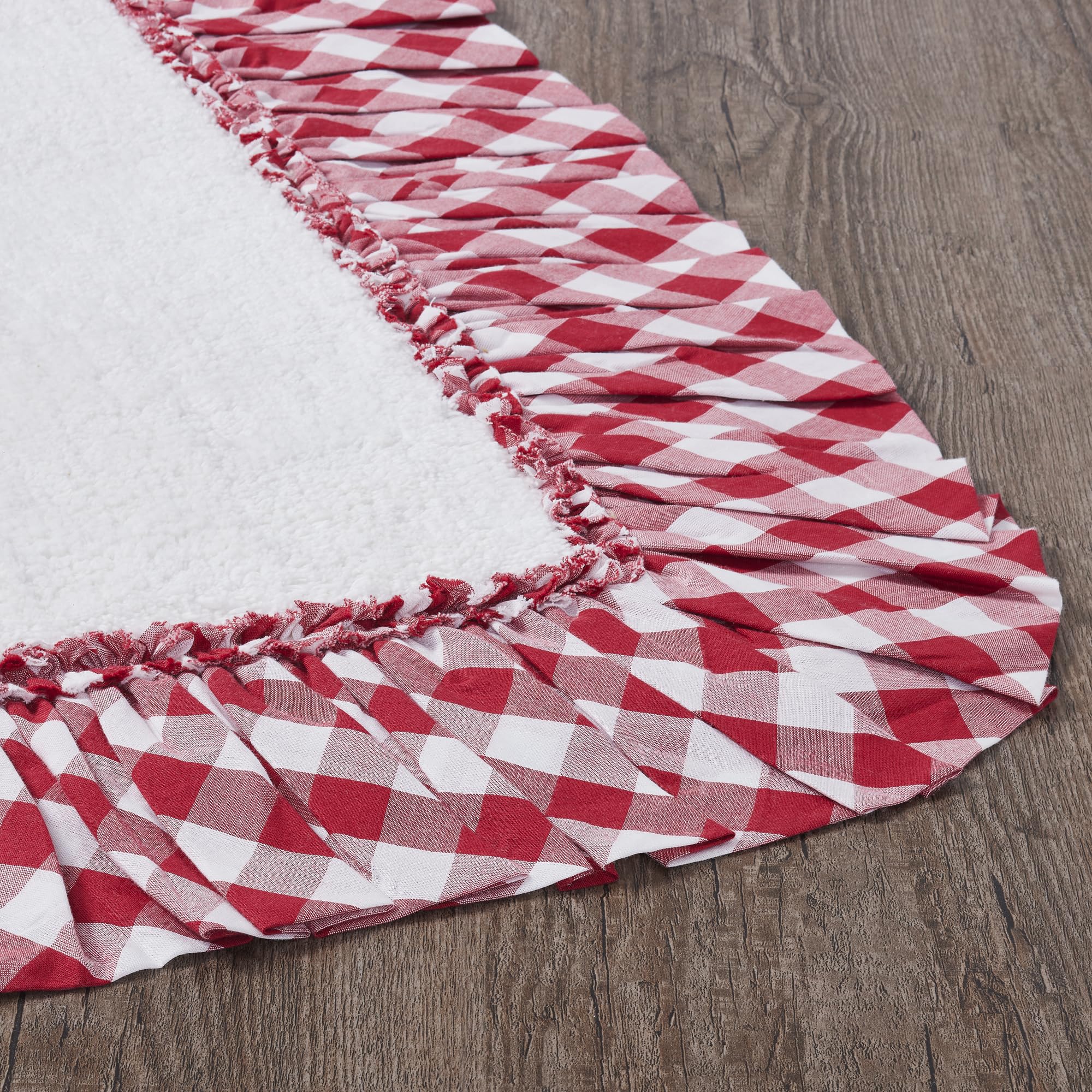 Annie Buffalo Check Bath Mat - Farmhouse Ruffled Country Checkered Gingham Bathroom Rug - Non-Slip Absorbent Cotton - 27x48 Inches - Red - Perfect for Farmhouse, Cottage & Vintage Style Bathrooms