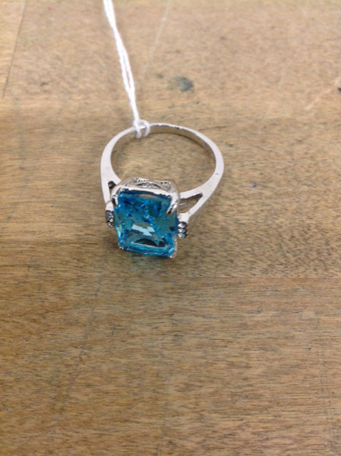 Aqua Stone Silver Ring for Women - Elegant Sterling Silver Jewelry, Perfect for Everyday Wear, Gift Giving & Special Occasions