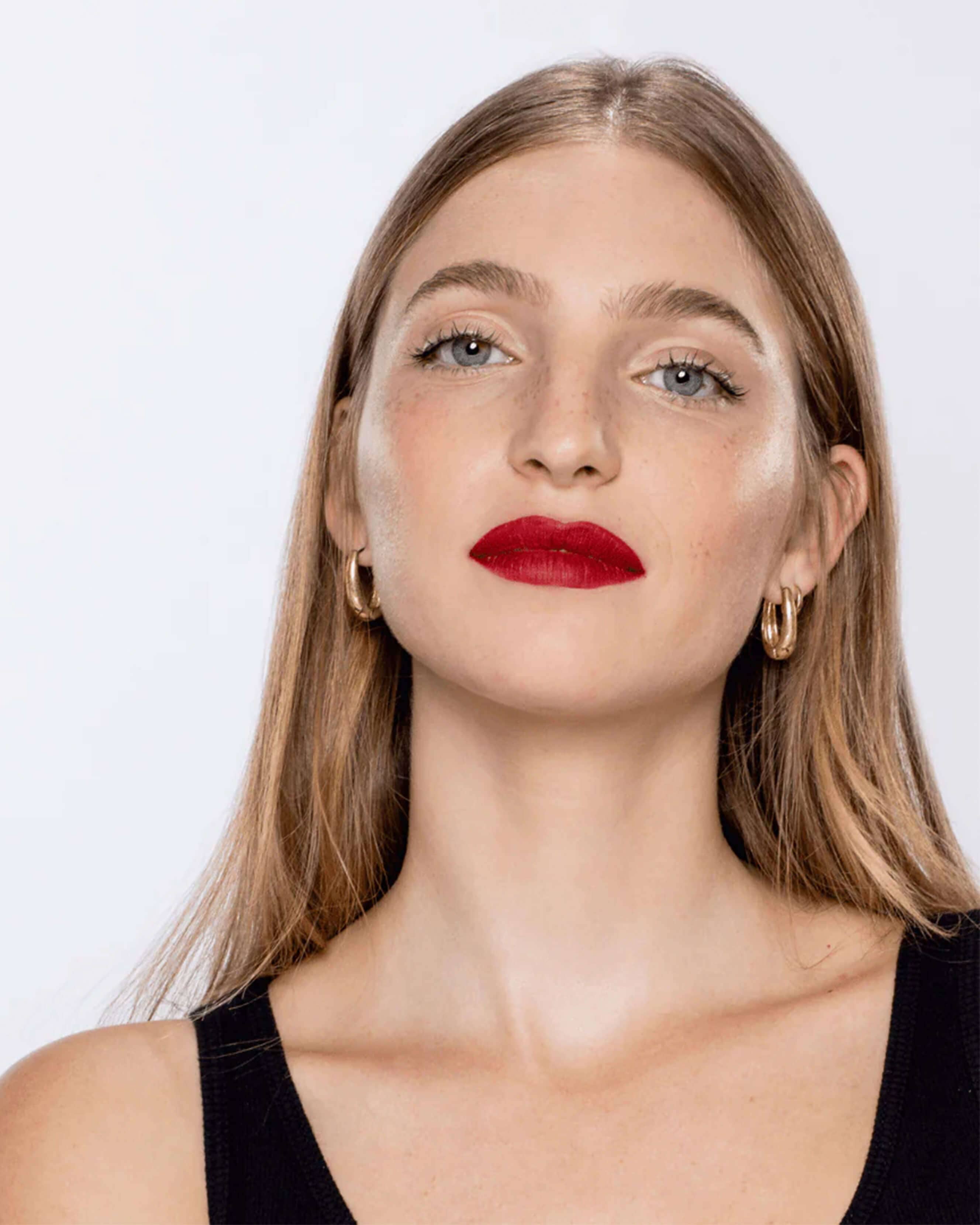 Long-Lasting Matte Lipstick - Waterproof & Smudge-Proof Lip Color for All-Day Wear - Perfect for Work, Date Night, and Special Occasions