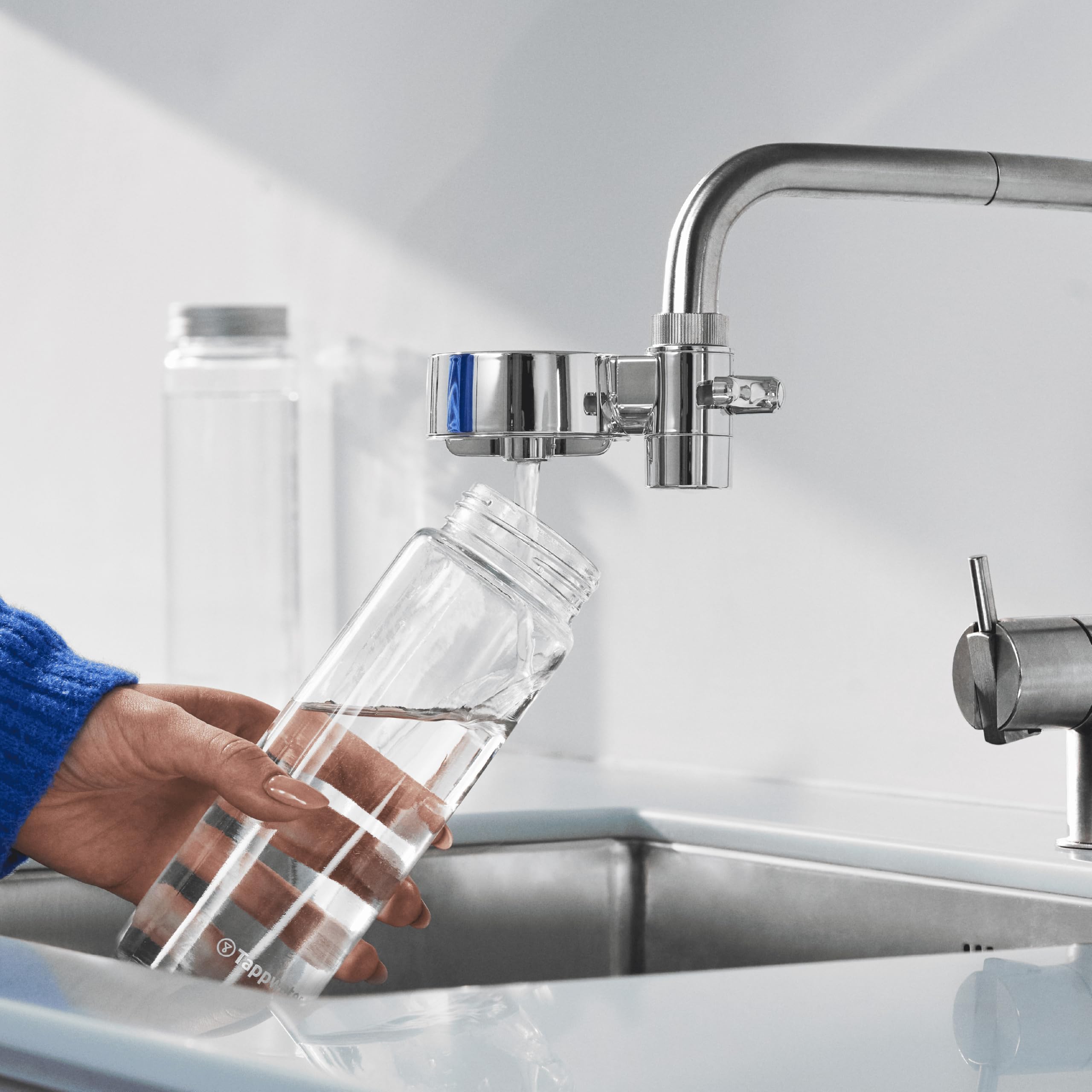 Tappwater EcoPro Compact - Il più piccolo filtro per acqua di rubinetto con nanotecnologia a 5 stadi, rimuove oltre 100 sostanze, design in cromo - Ideale per casa, ufficio e viaggi
