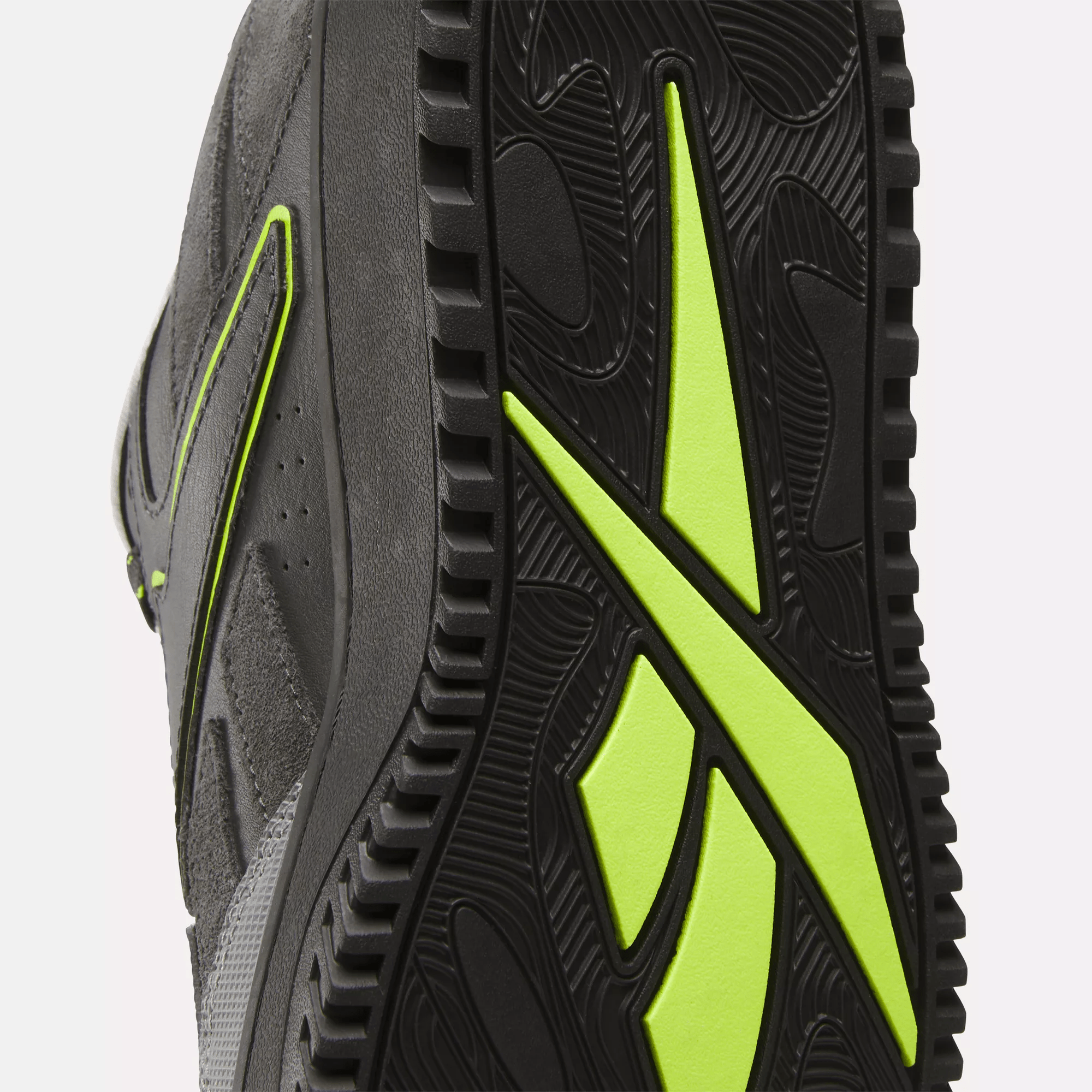 ATR Chill Basketball Shoes - Lightweight, Breathable & High-Performance for Men & Women - Perfect for Indoor & Outdoor Court Play