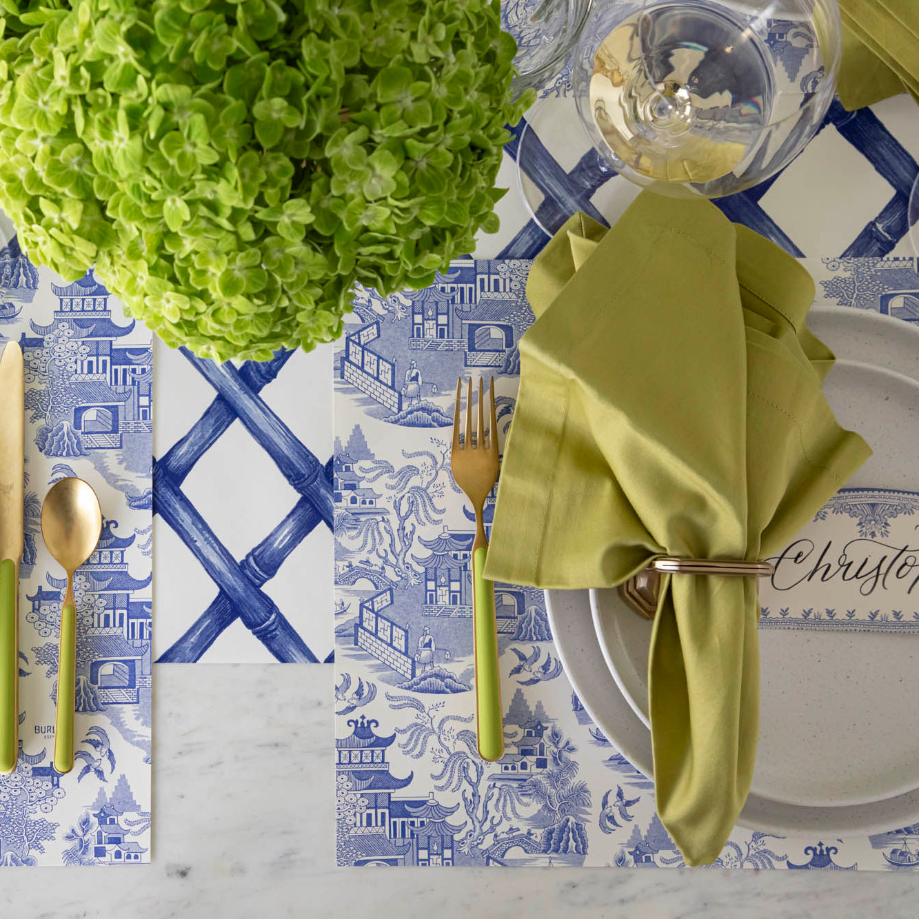 Blue Willow Placemats Set of 4 - Elegant Ceramic Dinnerware for Formal Dining & Home Decor - Perfect for Holiday Tables, Dinner Parties & Everyday Use