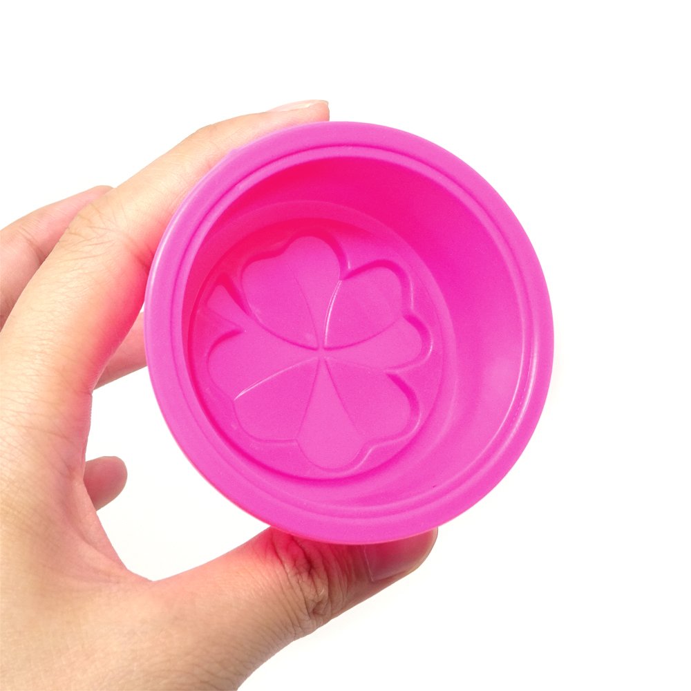 6PCS Silicone Four Leaf Clover Molds - Round DIY Baking & Soap Molds for Resin, Candle Making, Chocolate - Perfect for St. Patrick's Day Crafts & Homemade Gifts