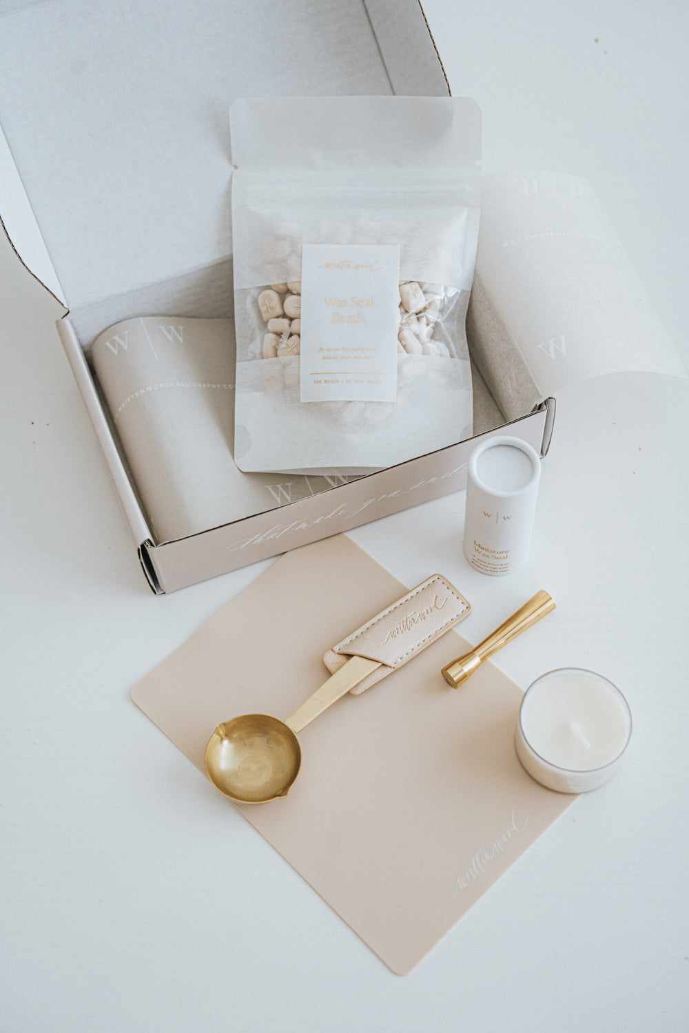 Mini Wax Seal Starter Kit for DIY Invitations, Letters & Crafts - Vintage Style Wax Seal Stamp Set with Wax Beads, Spoon & Candle - Perfect for Wedding, Scrapbooking & Gift Wrapping