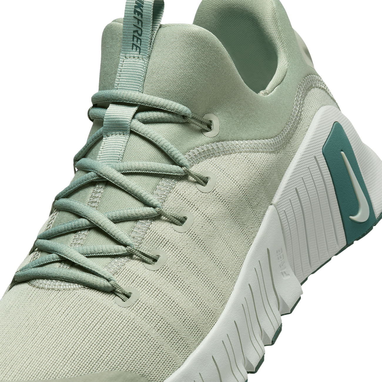 Nike Free Metcon 6 Men's Training Shoes - Lightweight Gym Workout & CrossFit Shoes for Running, Weightlifting & Fitness Training