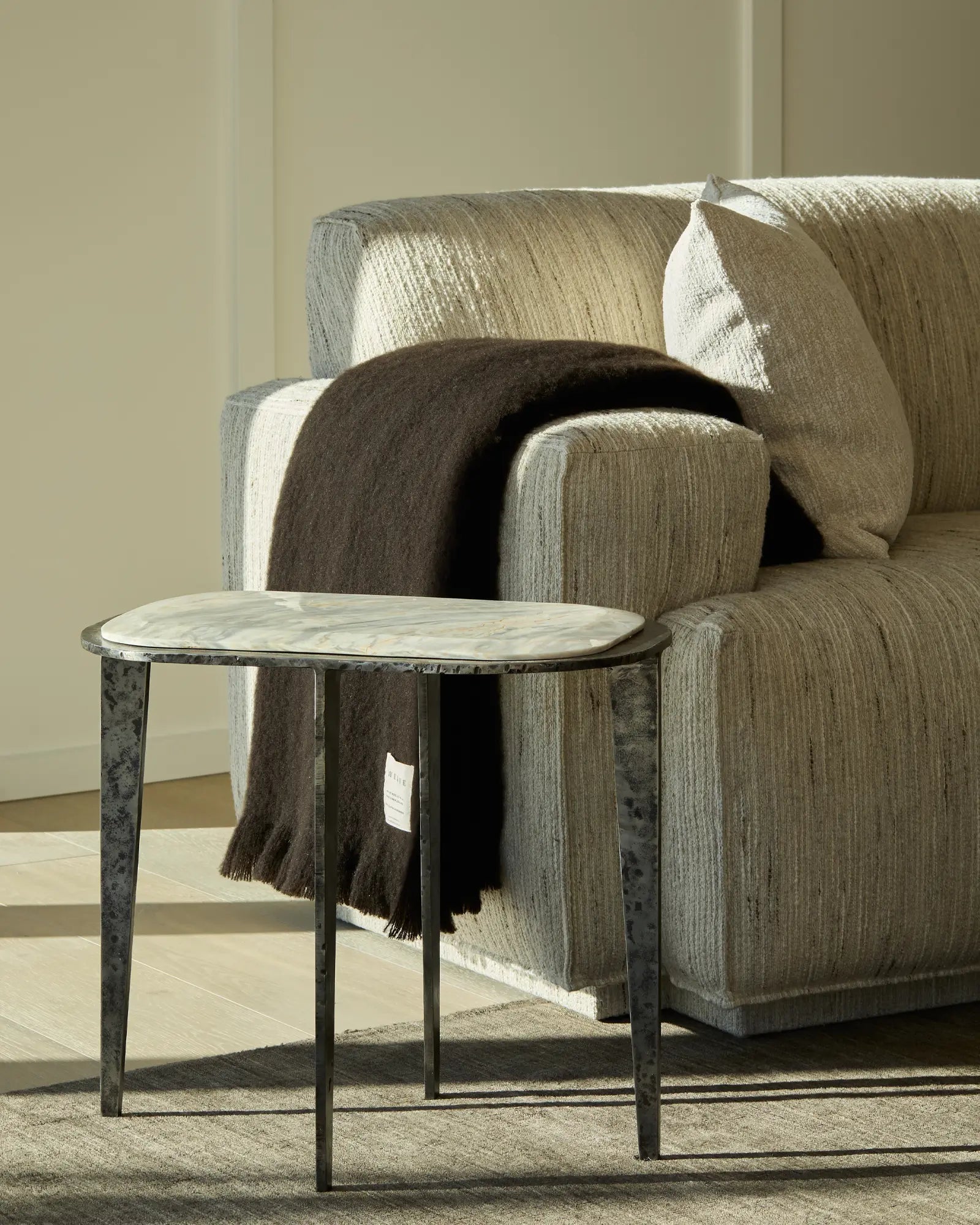Hyde Throw Cocoa - Soft & Cozy Chocolate Brown Fleece Blanket for Couch, Bed & Home Decor | Perfect for Winter Snuggling, Movie Nights & Gift Giving