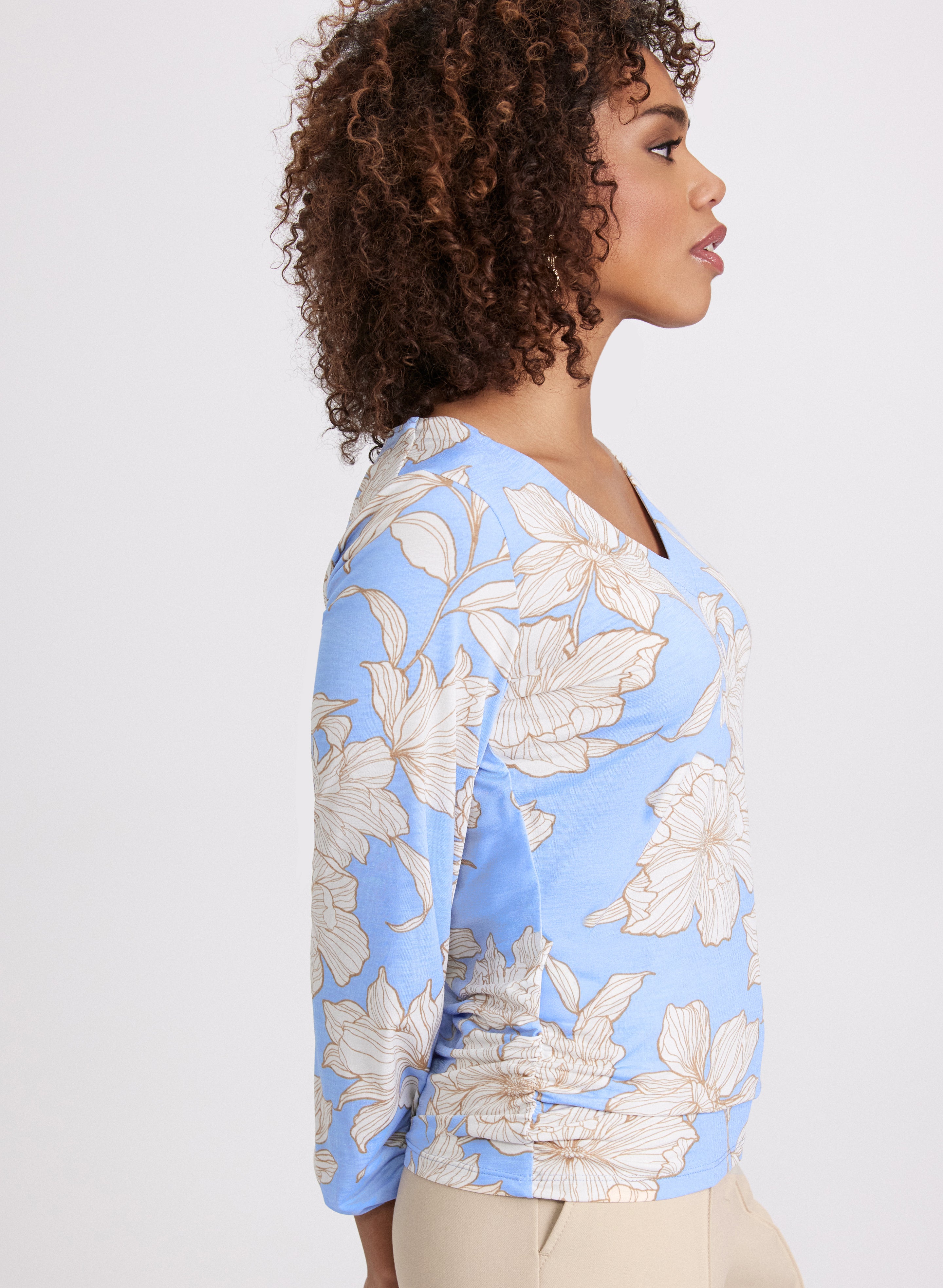 Floral Print Women's Blouse - Elegant Floral Pattern Tops for Spring & Summer, Casual & Office Wear