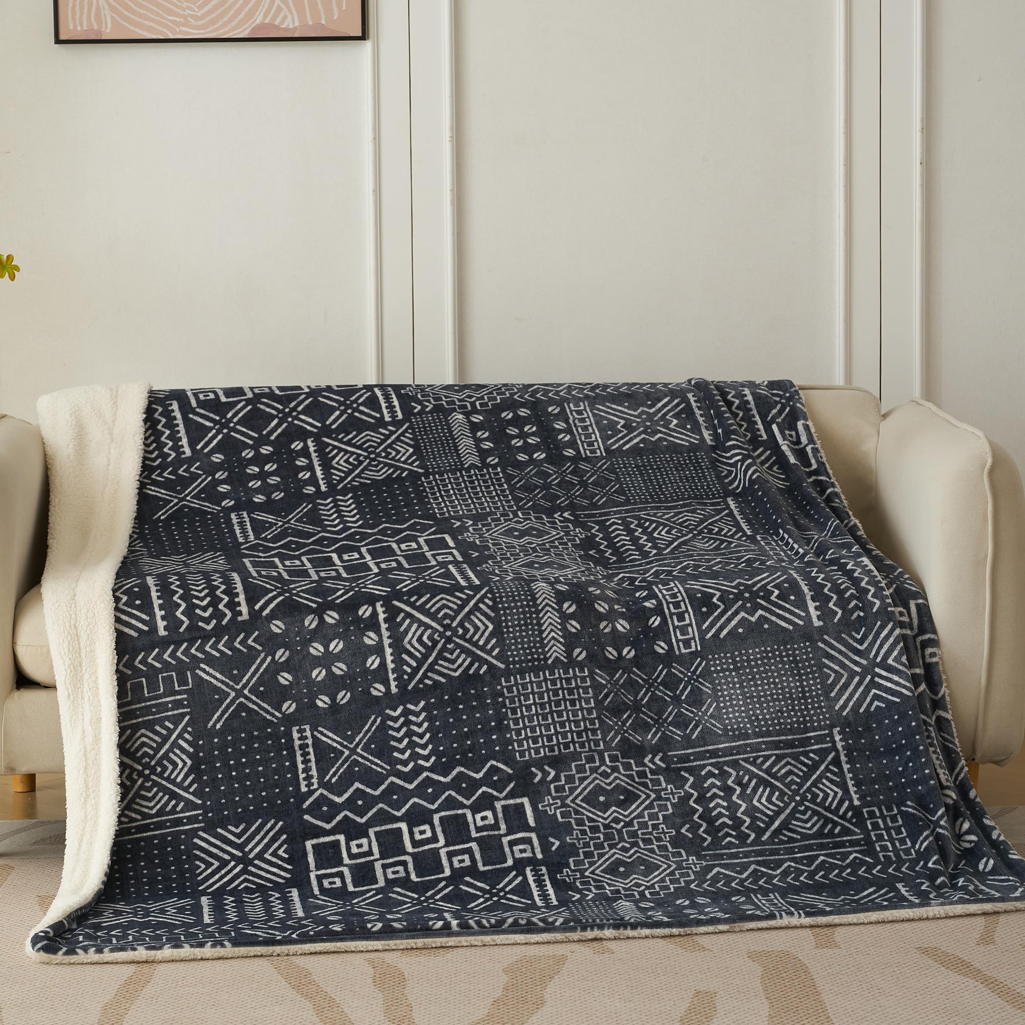 Soft Sherpa Fleece Printed Throw Blanket - Ultra Cozy & Warm 50x60 Inch Blanket for Couch, Bed, Camping & Travel - Perfect for Winter Nights, Movie Time & Outdoor Adventures (Black)