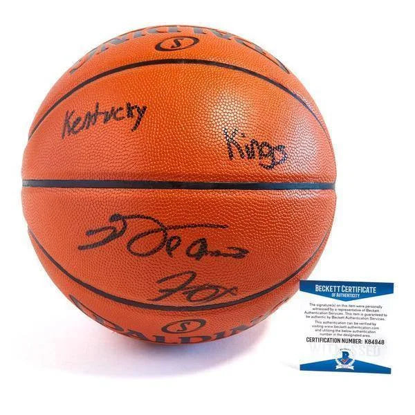 De'Aaron Fox Sacramento Kings Autographed NBA Basketball with Beckett COA - Kentucky Wildcats Memorabilia for Fans & Collectors - Perfect for Display, Gifts, and Sports Memorabilia Collections