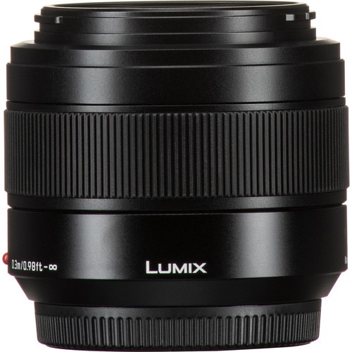 Panasonic Leica DG Summilux 25mm f/1.4 II ASPH. Lens - Fast Prime Lens for Micro Four Thirds Cameras | Perfect for Portraits, Low Light & Street Photography