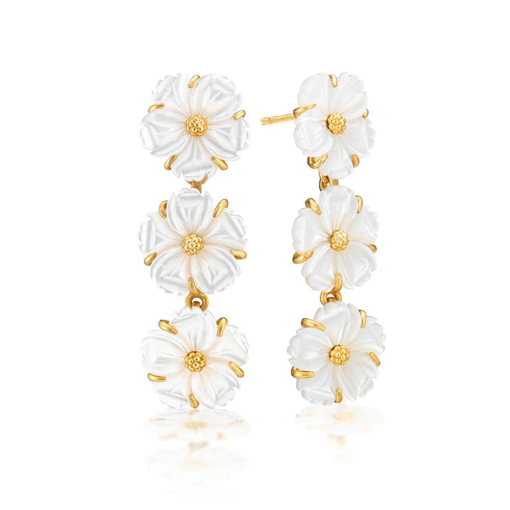 Capucine De Wulf Mermaid Garden Petite Linear Earrings - Mother of Pearl Shell Stud Earrings for Women | Elegant Pearl Jewelry Gift for Her | Perfect for Weddings, Parties & Everyday Wear