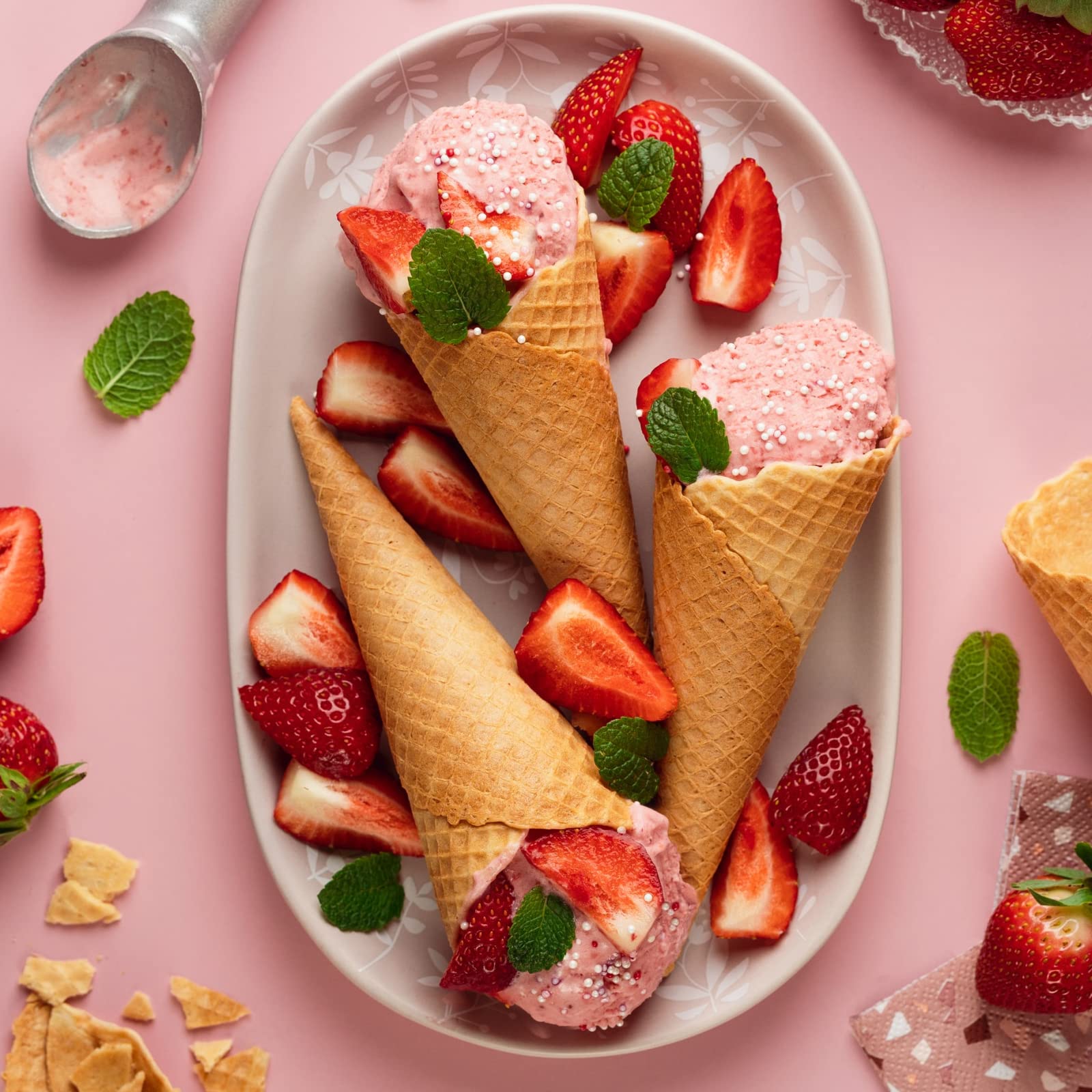 Dicunoy Nonstick Waffle Cone Maker - 6.7