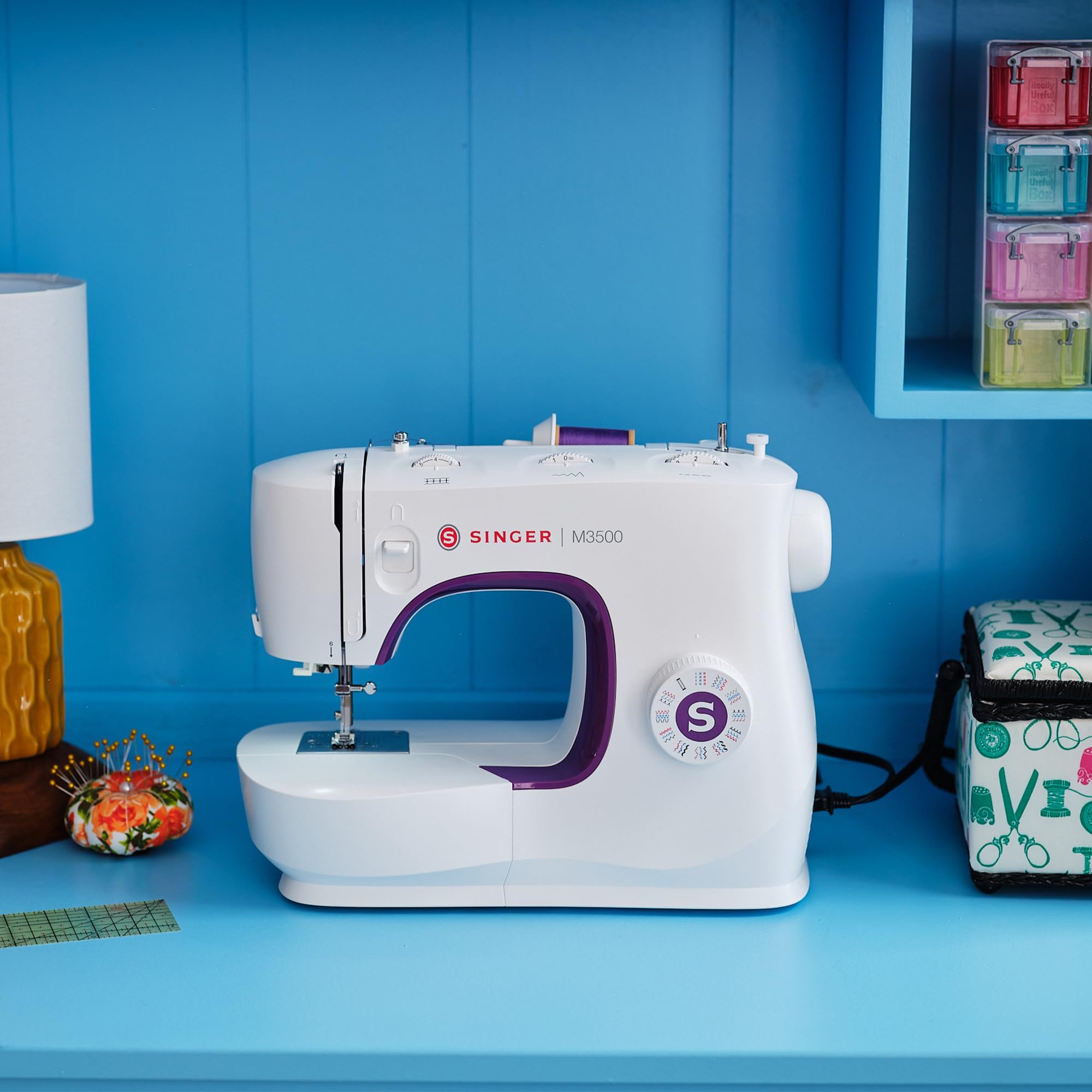 SINGER M3500 Lightweight Portable Sewing Machine with 110 Stitch Patterns, LED Light & Automatic Buttonhole | Complete Accessory Kit Included | Perfect for Quilting, DIY Crafts, Clothing Repair & Home Mending Projects