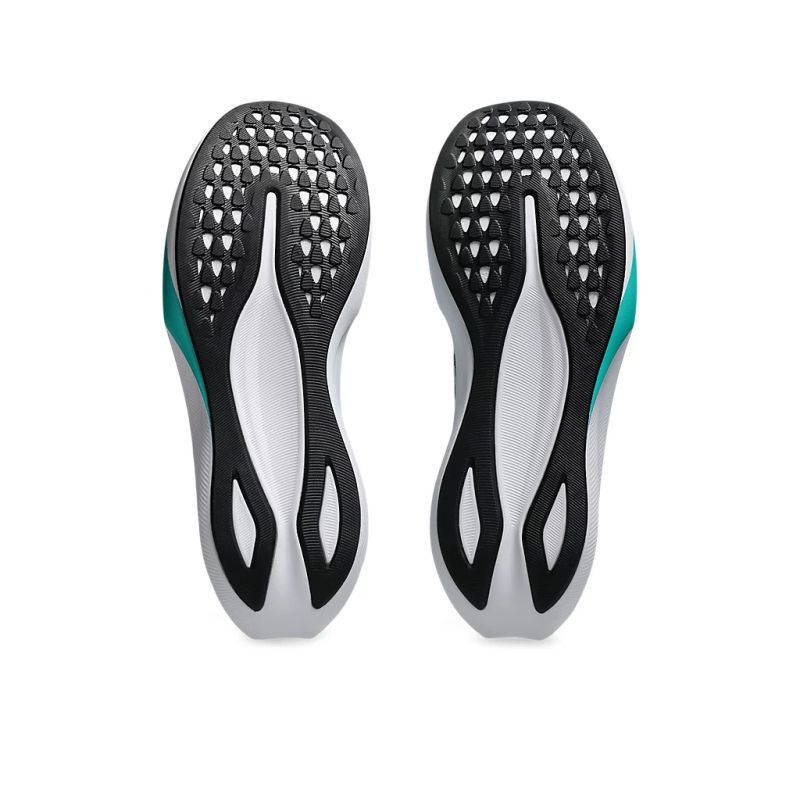 ASICS Hyper Speed 4 D Men's Running Shoes - Lightweight Racing Sneakers for Marathon & Track Training - Perfect for Competitive Runners & Road Racing