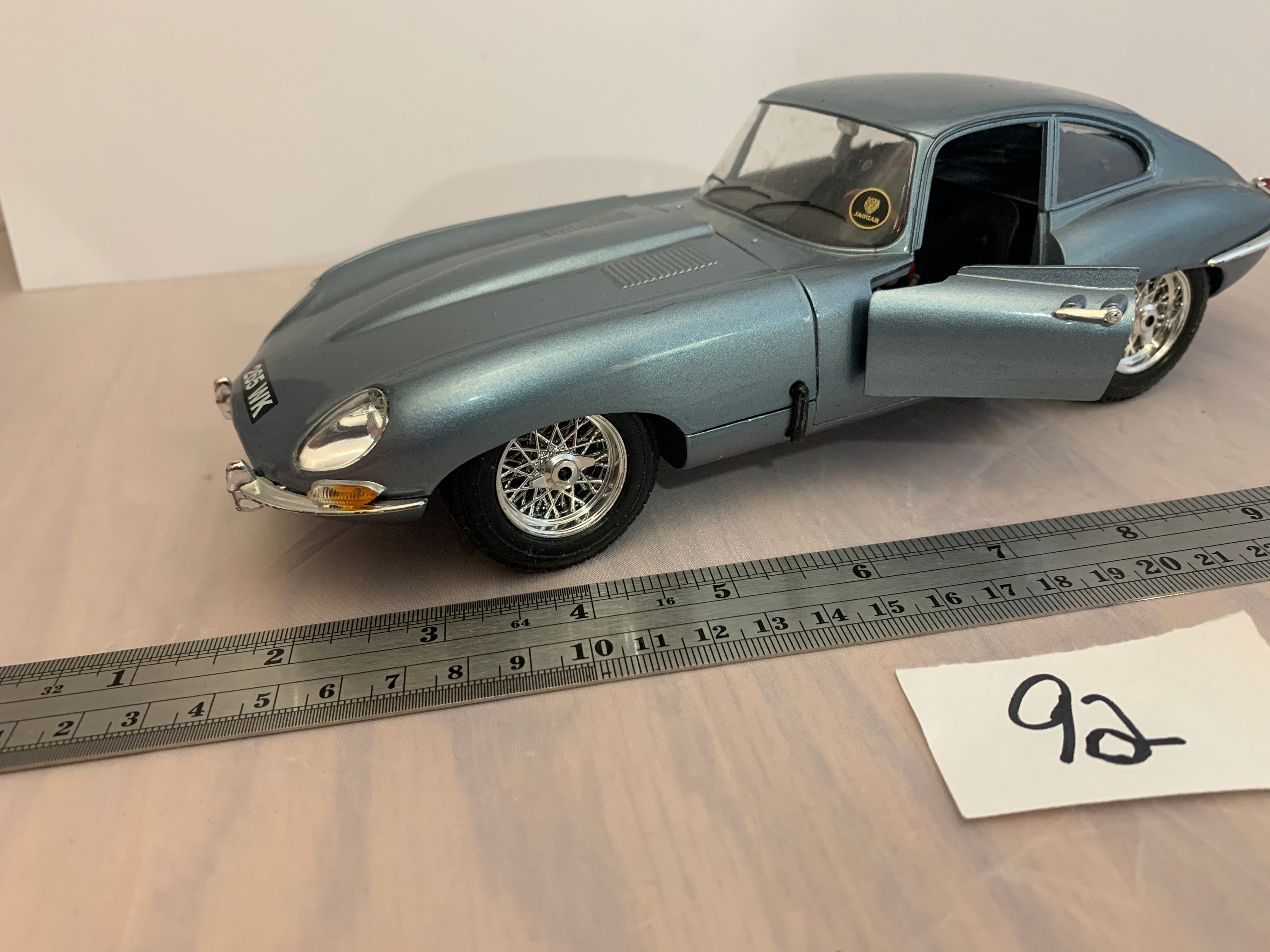 Burago 1/18 Scale Diecast Jaguar E-Type Coupe Model Car - Collectible Sports Car for Display, Gifts, and Car Enthusiasts