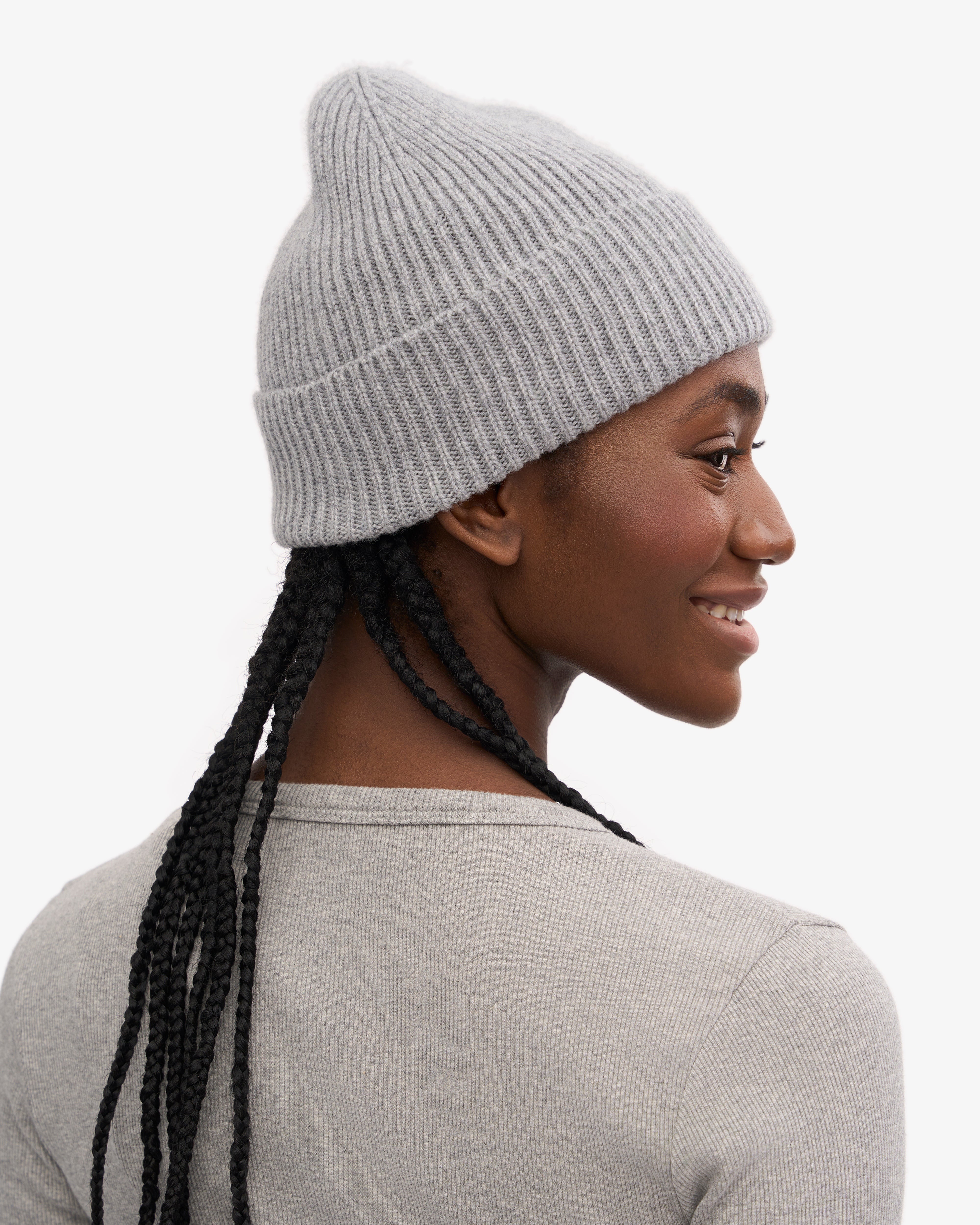 Premium Merino Wool Beanie for Men & Women - Soft Heather Grey Winter Hat for Outdoor Activities, Skiing & Hiking