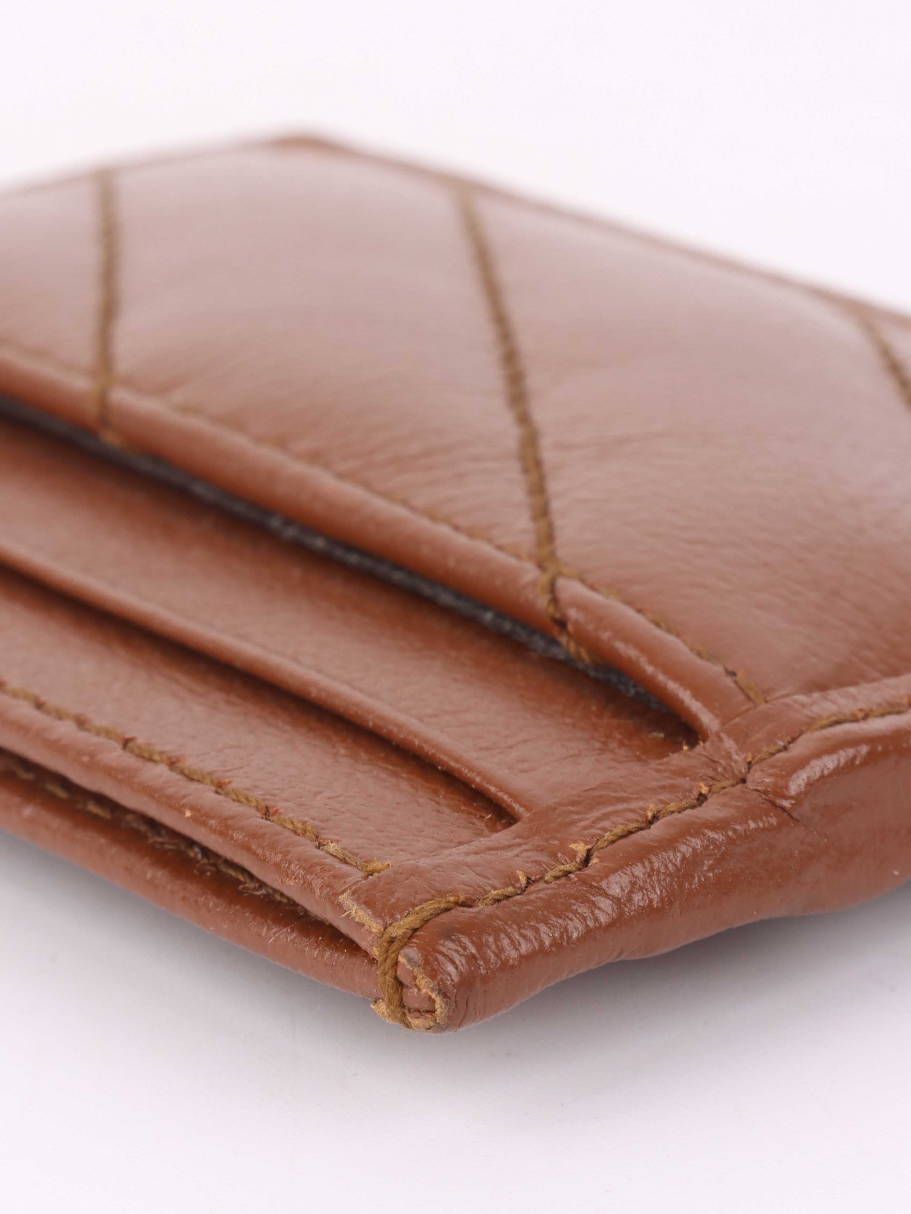 Gucci GG Supreme Brown Leather Card Holder Wallet for Men & Women - Perfect for Everyday Use, Travel & Business