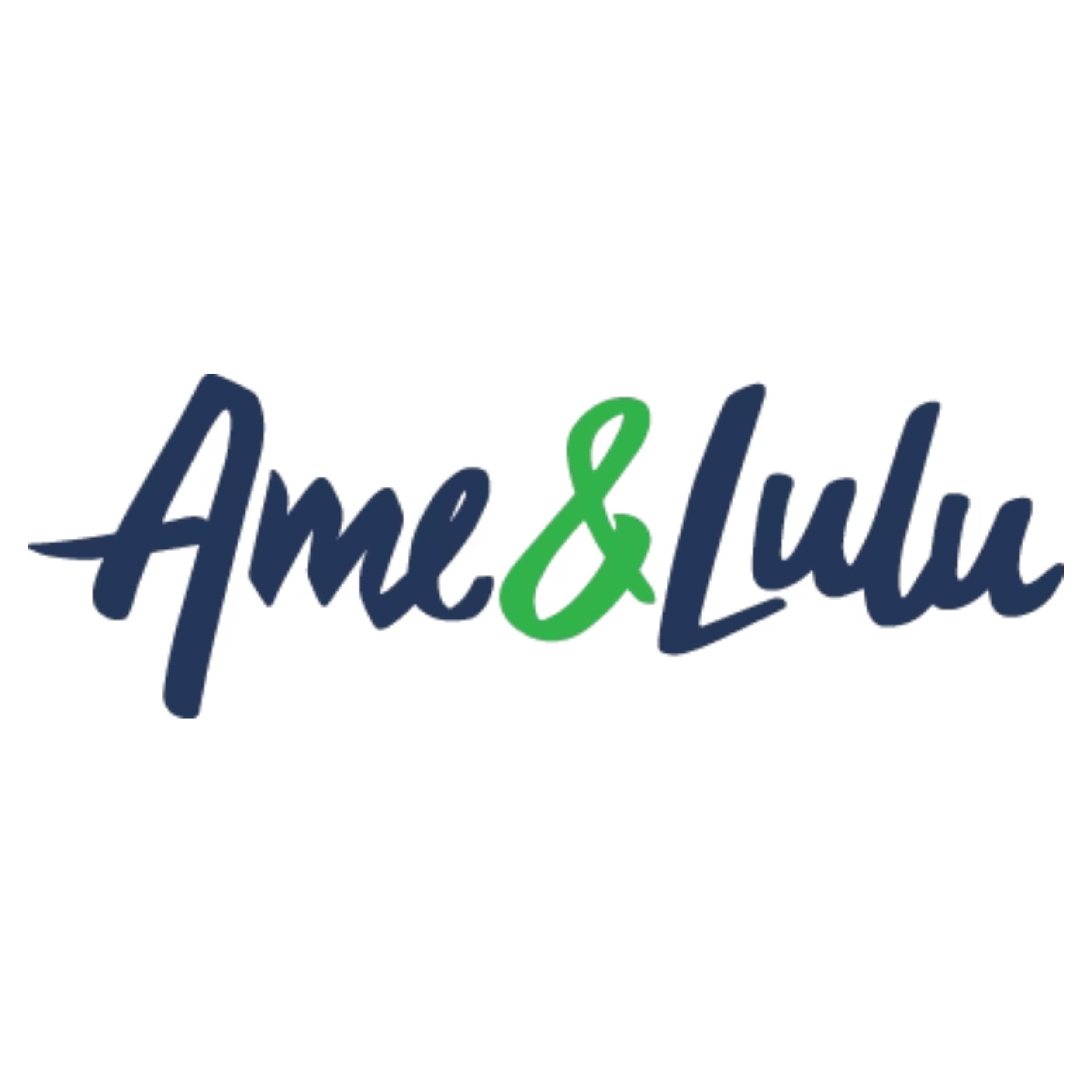 Ame & Lulu Sweet Shot Tennis Tote 3.0 - Navy Ombre Gym Bag for Women | Stylish Sports Tote with Pockets | Perfect for Tennis, Yoga, Gym & Beach | Durable & Water-Resistant