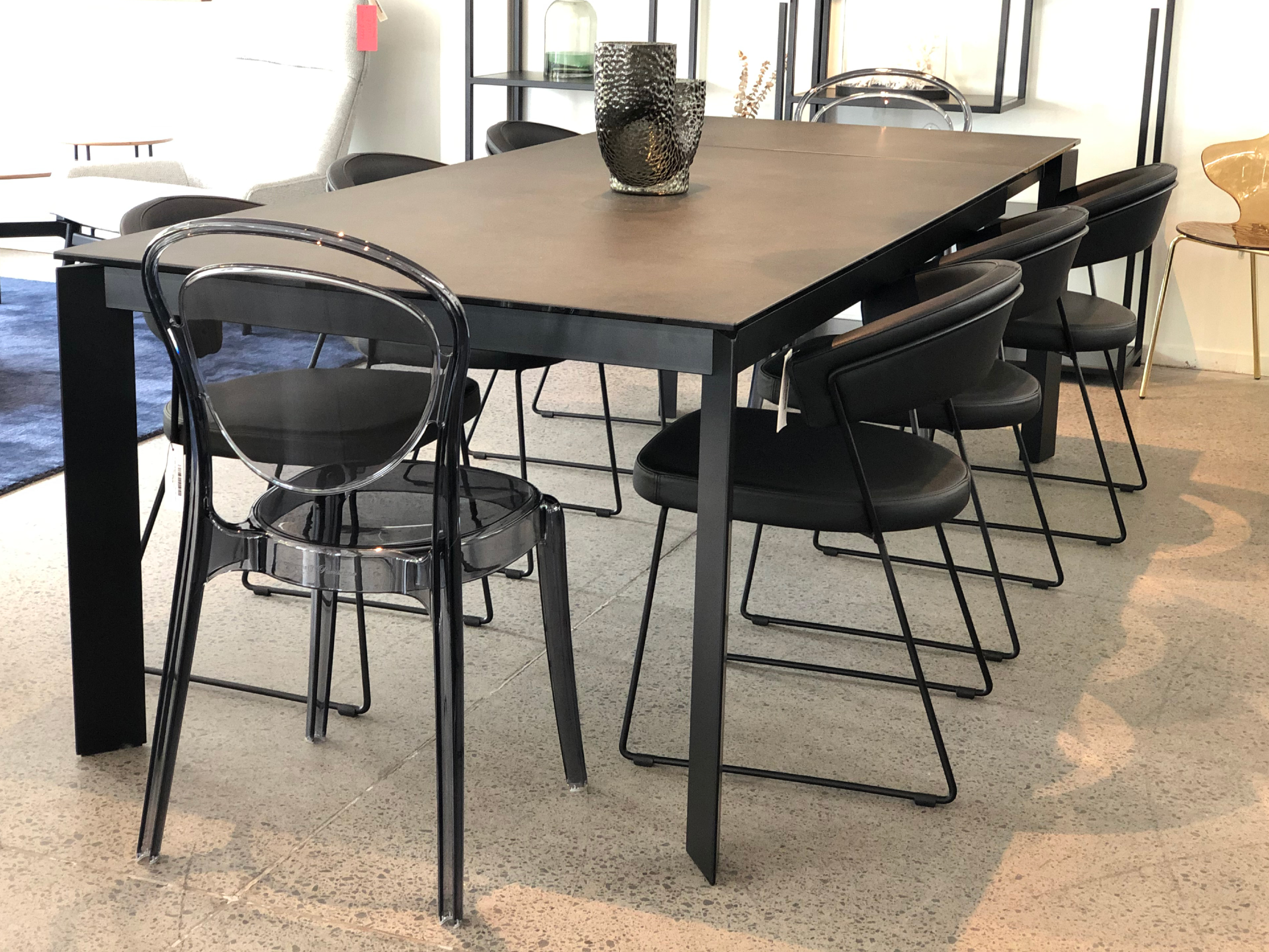 Baron Table - Modern Dining Table for Home & Office | Elegant Wooden Table for Kitchen, Dining Room, Living Room | Perfect for Family Gatherings, Dinner Parties & Workspace