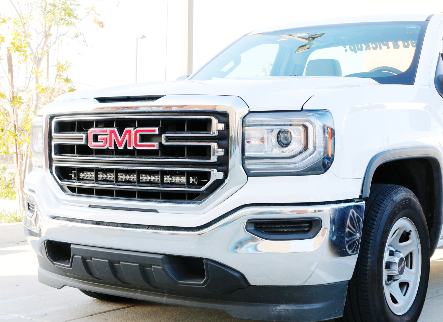 150W 30 CREE LED Light Bar with Behind Grille Bracket & Wiring Kit - Compatible with 2014-2018 GMC Sierra - Perfect for Off-Roading, Truck Lighting & Night Driving