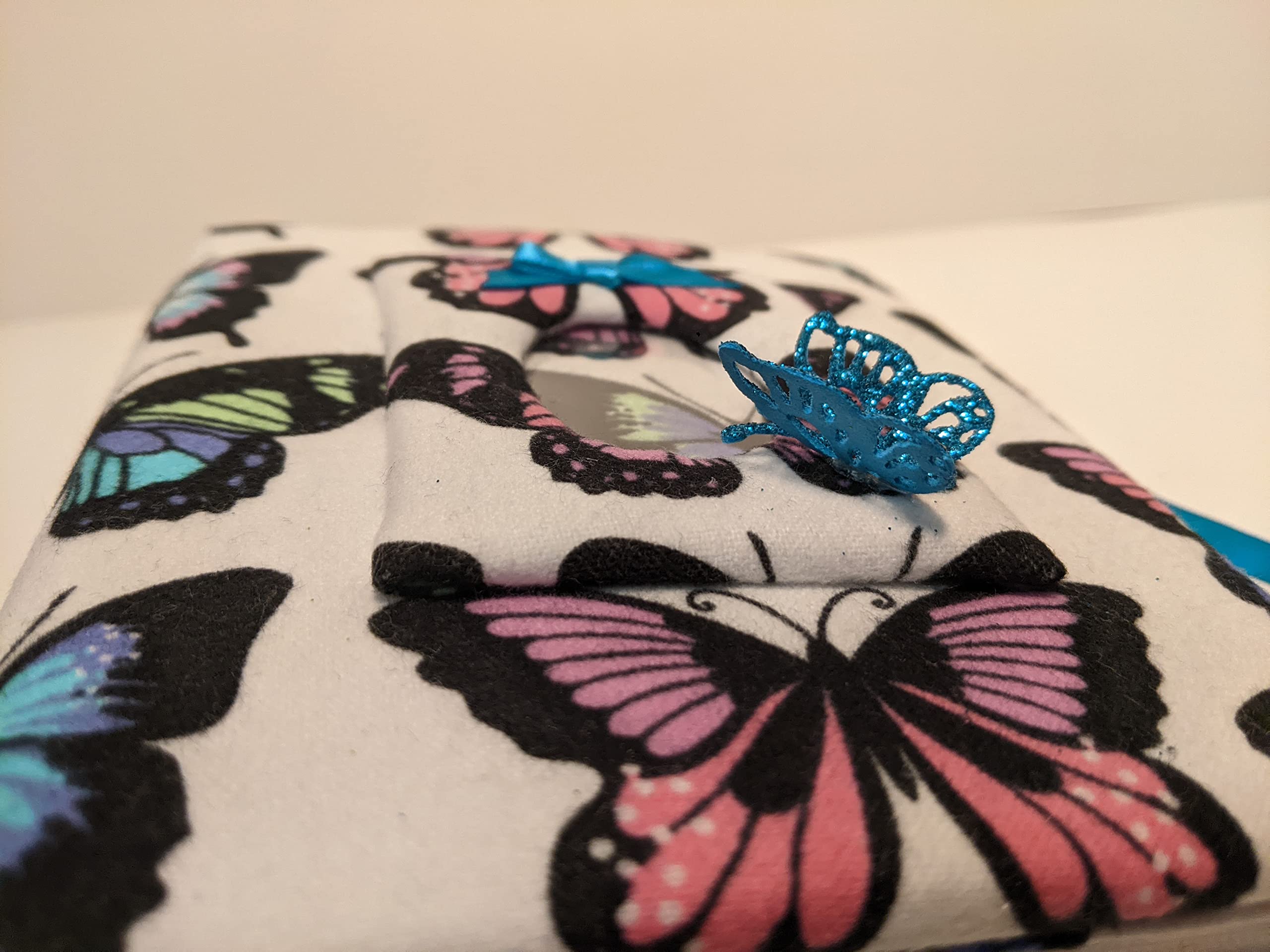 Personalized Baby Girl Photo Album with Butterfly Design - Custom 7x5 Scrapbook Holds 100 4x6 Photos - Perfect for Baby Shower Gifts, First Birthday Presents & Family Memory Keepsakes