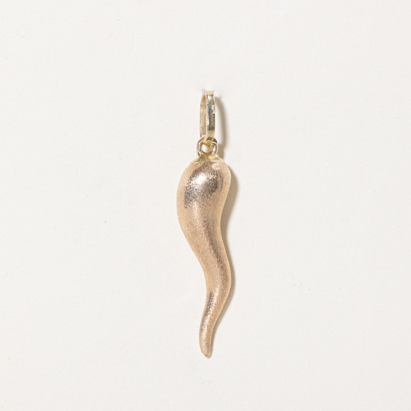 10K Yellow Gold Cornicello Charm Pendant Necklace - Italian Horn Good Luck Jewelry for Women & Men - Perfect for Gifts, Protection Amulet, and Everyday Wear