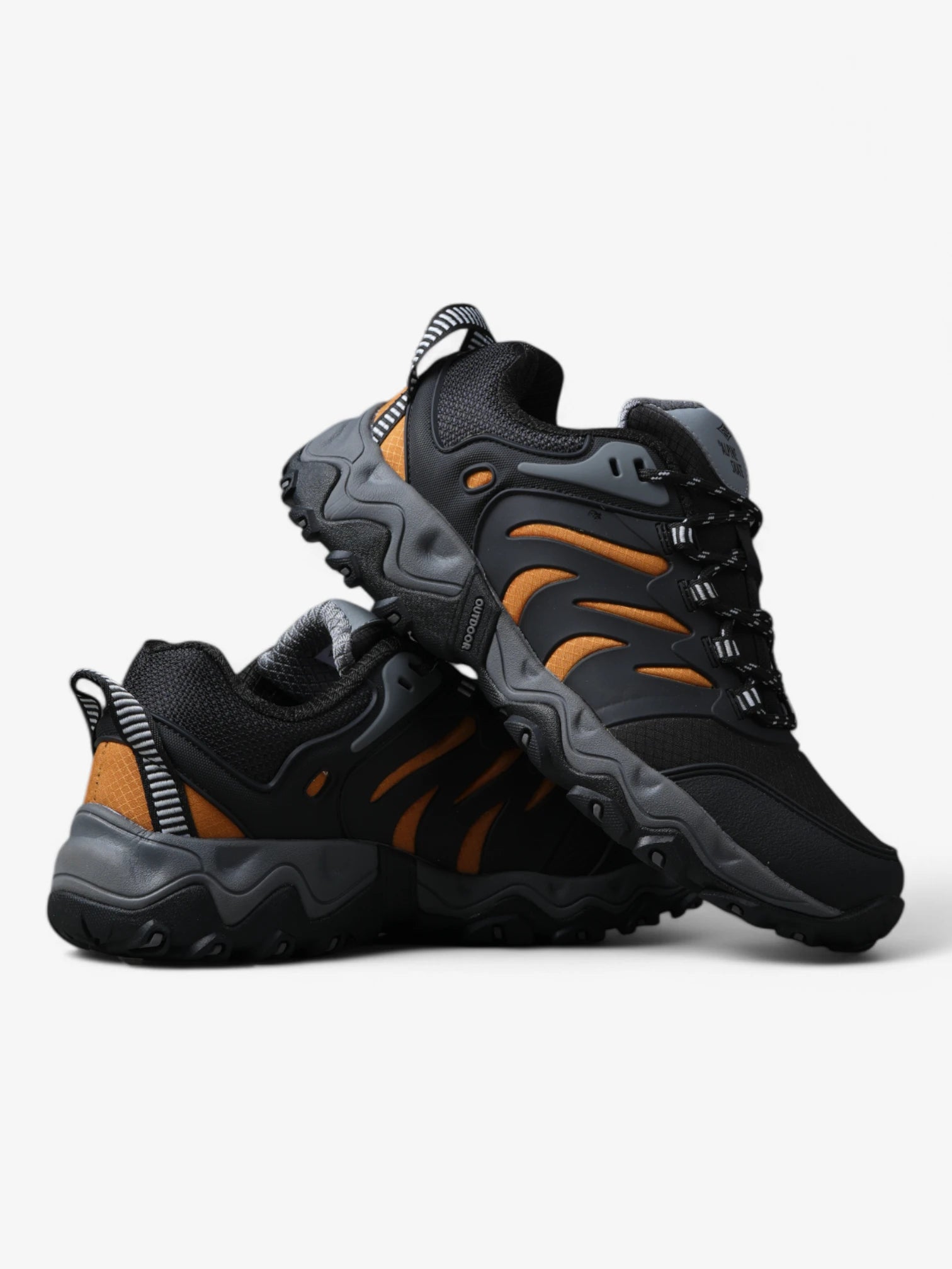 Alpine Skate Bisbee Black Gray Yellow Skateboard Shoes - High-Performance Sneakers for Street Skating & Urban Fashion