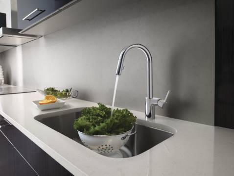Moen 7565 Chrome Align Kitchen Faucet with Pull-Down Sprayer - Perfect for Modern Kitchens & Easy Dishwashing