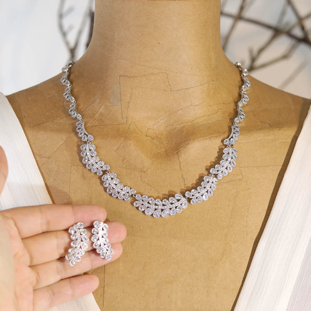 Sparkling Cubic Zirconia Round Necklace Set for Women - Elegant Wedding & Party Jewelry - Perfect for Bridal, Anniversary, Prom & Special Occasion Gifts