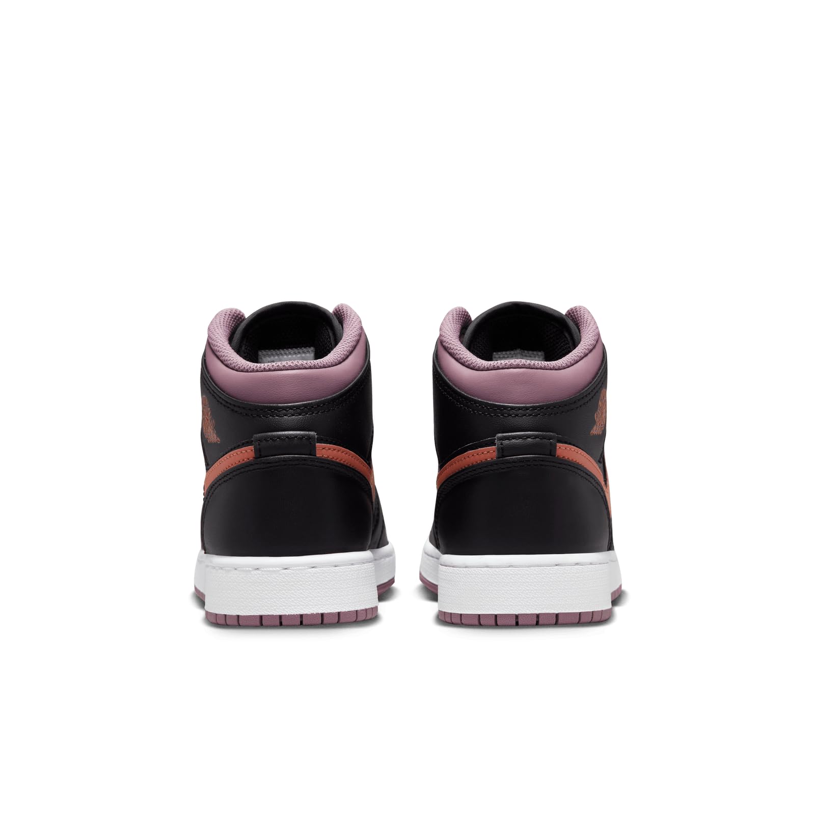 Nike Air Jordan 1 Mid SE Men's Basketball Shoes - Retro Style Sneakers for Casual Wear, Street Fashion & Sports Performance