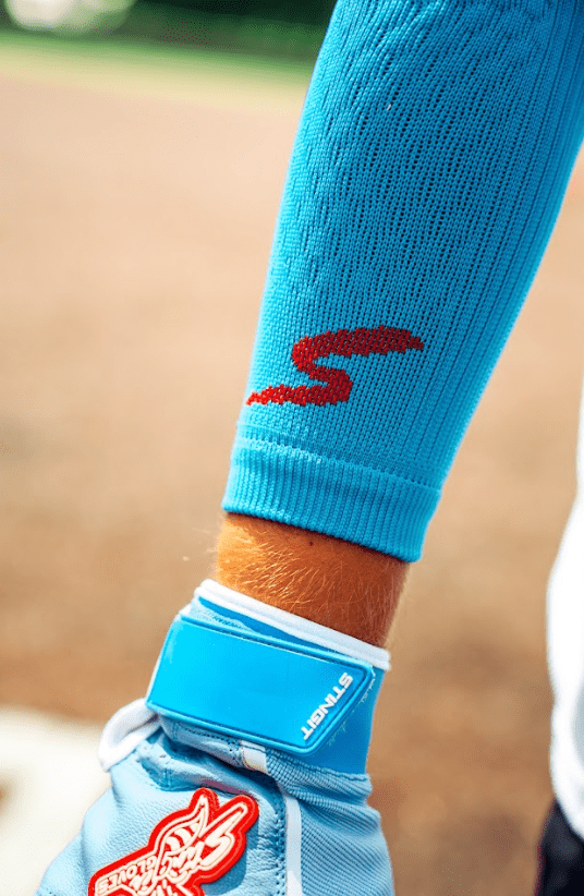 Stinger Premium Arm Sleeve for Basketball & Sports - Compression Sleeve for Men & Women - UV Protection & Moisture Wicking (Carolina Blue) - Perfect for Basketball, Running, Gym Workouts & Outdoor Activities