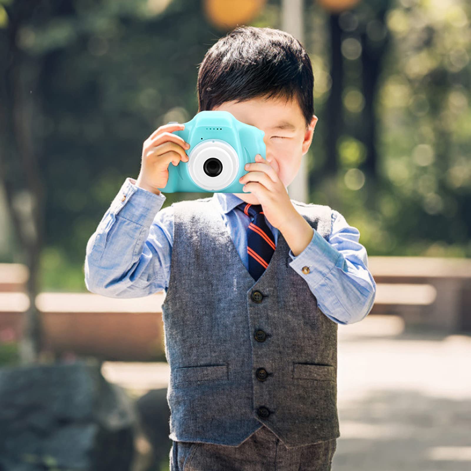 **Portable Kids Digital Camera - Rechargeable Mini Camera Toy with 2.0 Inch TFT Color Screen for Children (Green) - Perfect for Travel, Birthday Gifts & Creative Play**