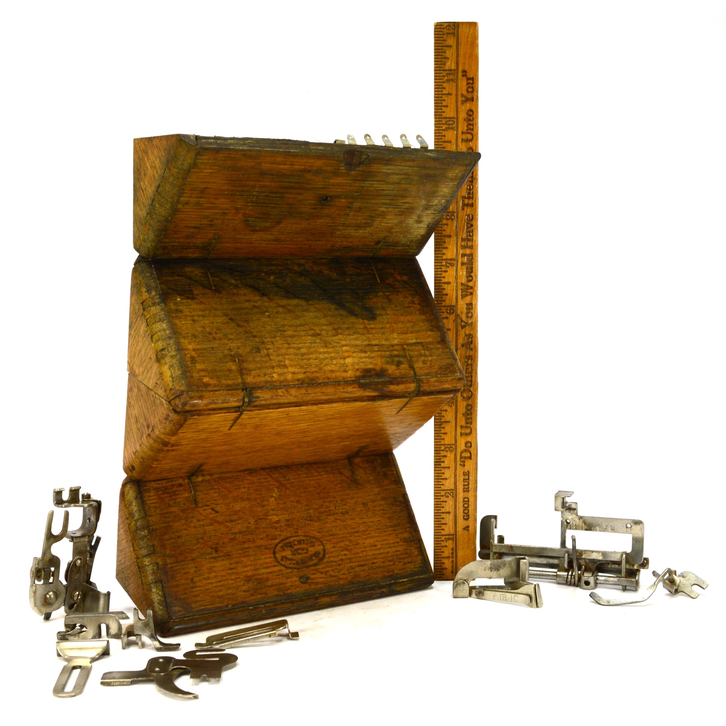 Antique Singer Treadle Sewing Machine Puzzle in Oak Box - PAT 1880 Marked with 17 Parts - Perfect for Vintage Collectors & Home Decor Display