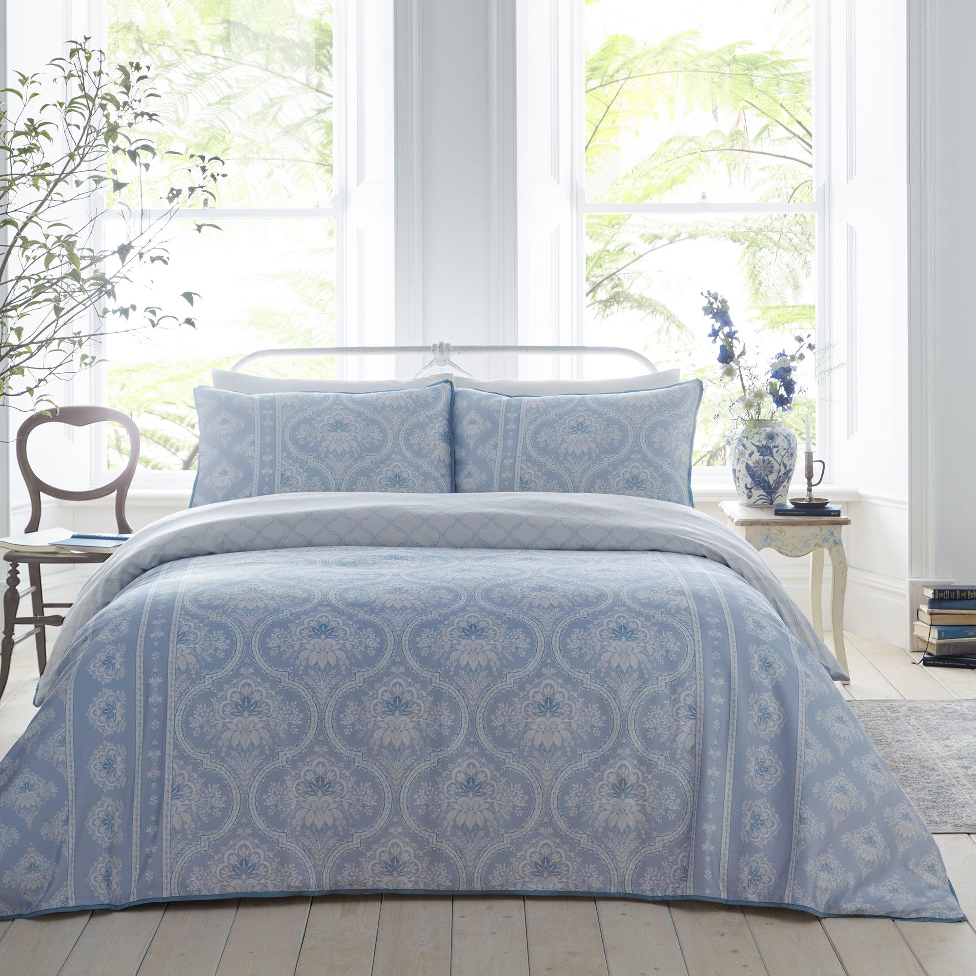 Appletree Heritage Alexia Duvet Cover Set - Queen Size Blue Cotton Bedding - Perfect for Master Bedroom & Guest Room Decor