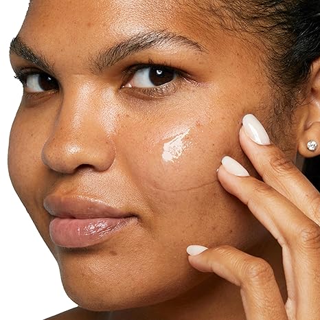 Clinique Dramatically Different Hydrating Jelly Moisturizer - 6.7 oz / 200 ml - Oil-Free Face Moisturizer for Dry & Sensitive Skin - Perfect for Daily Hydration & Makeup Prep