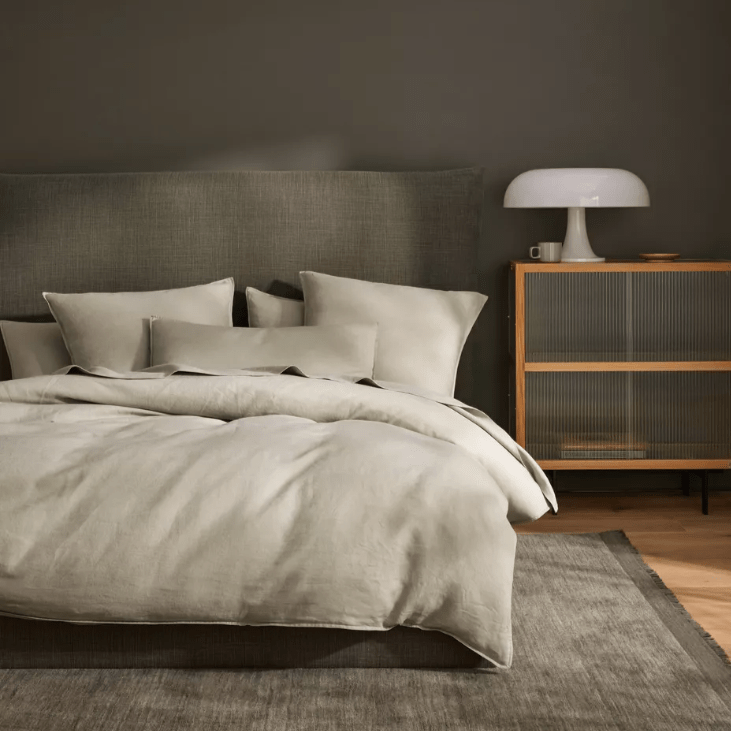 Premium Ravello Linen Duvet Cover Set - Queen Size, Sage Green - 100% Natural Breathable Fabric for Bedroom Comfort & Hotel Luxury Style